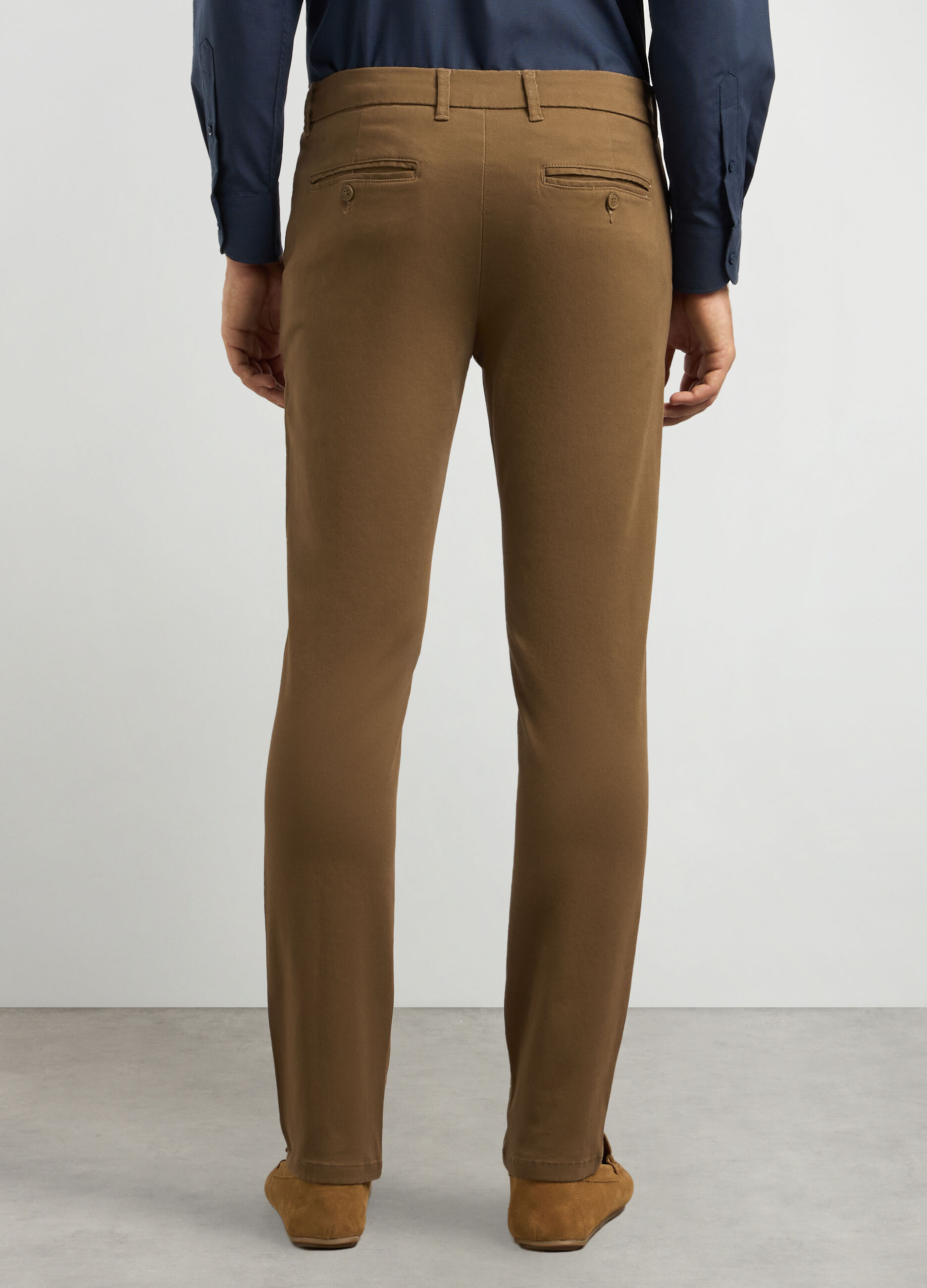 Pantaloni slim fit chino in cotone stretch uomo_1