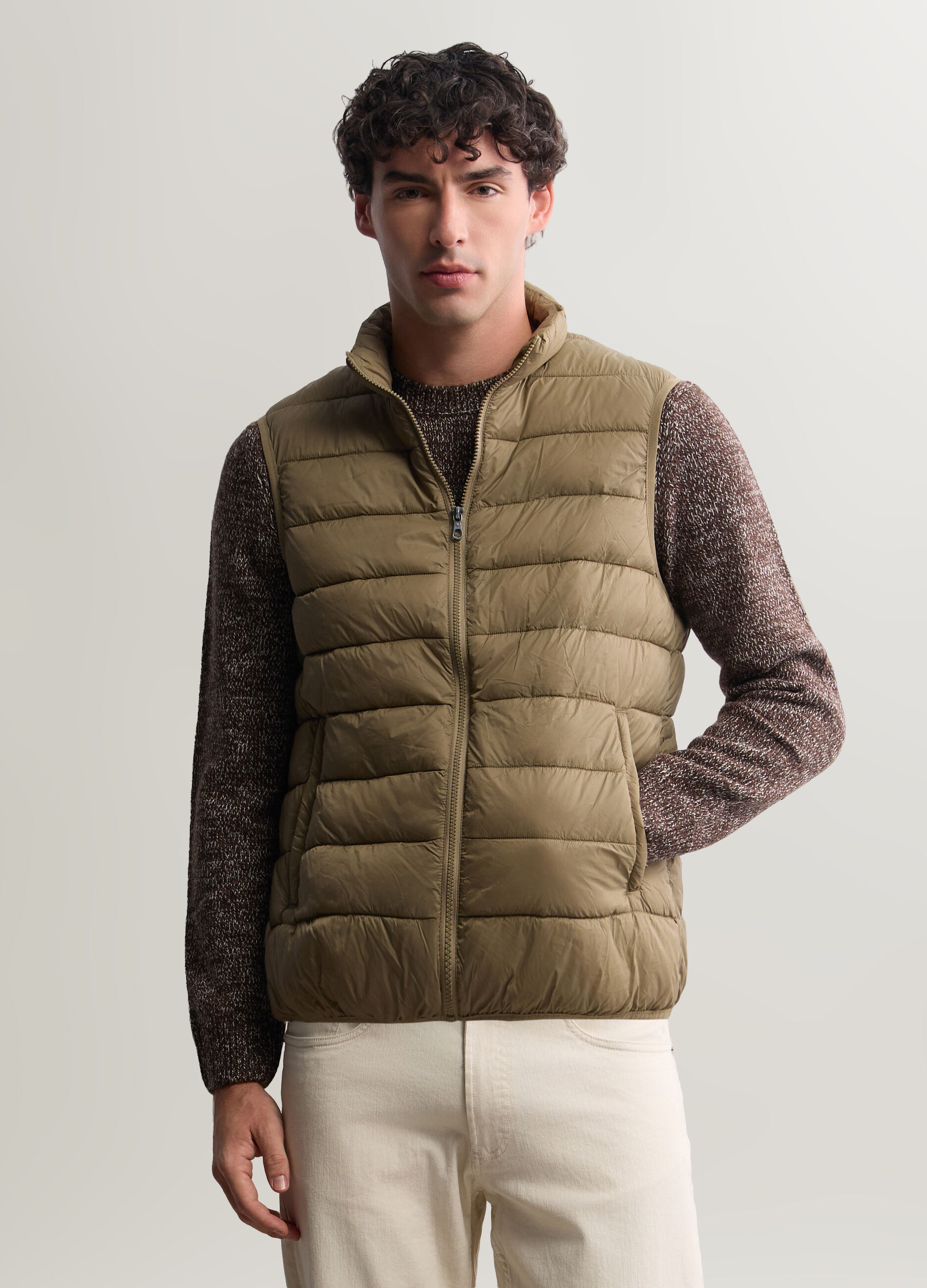 Gilet imbottito in tessuto tecnico uomo_0