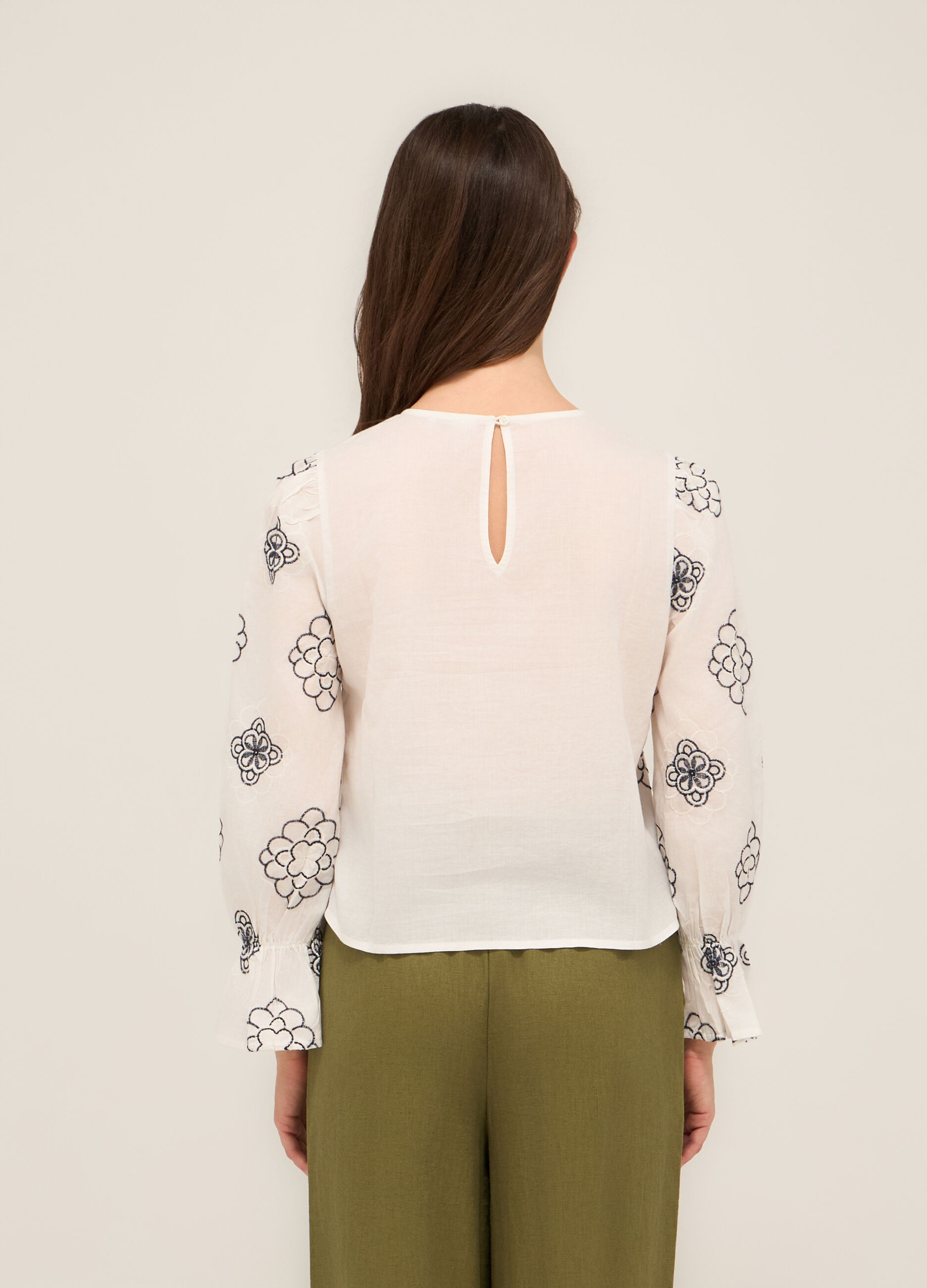 Blusa in cotone con ricami donna_1