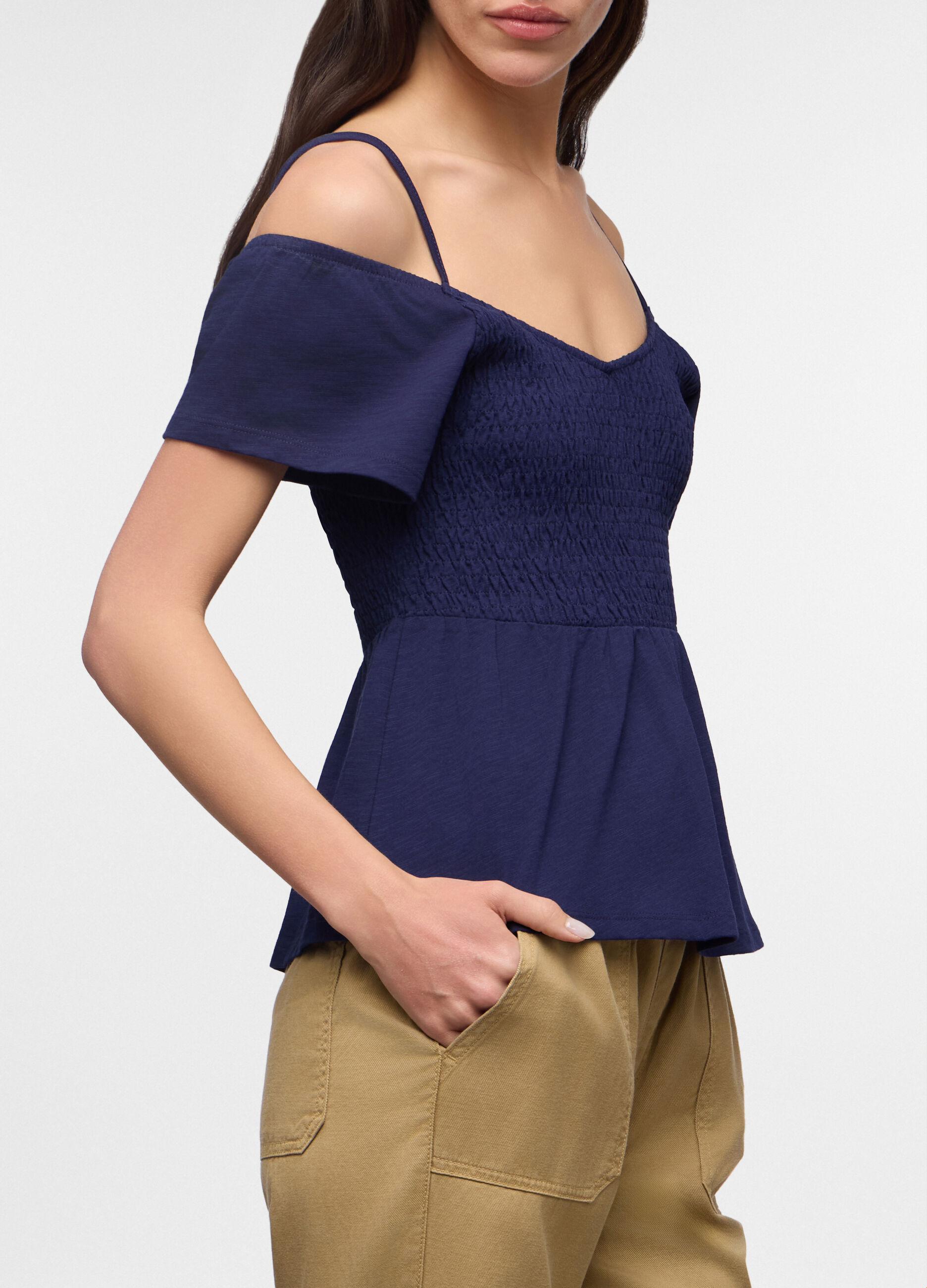 T-shirt fitted con scollo dritto donna_2