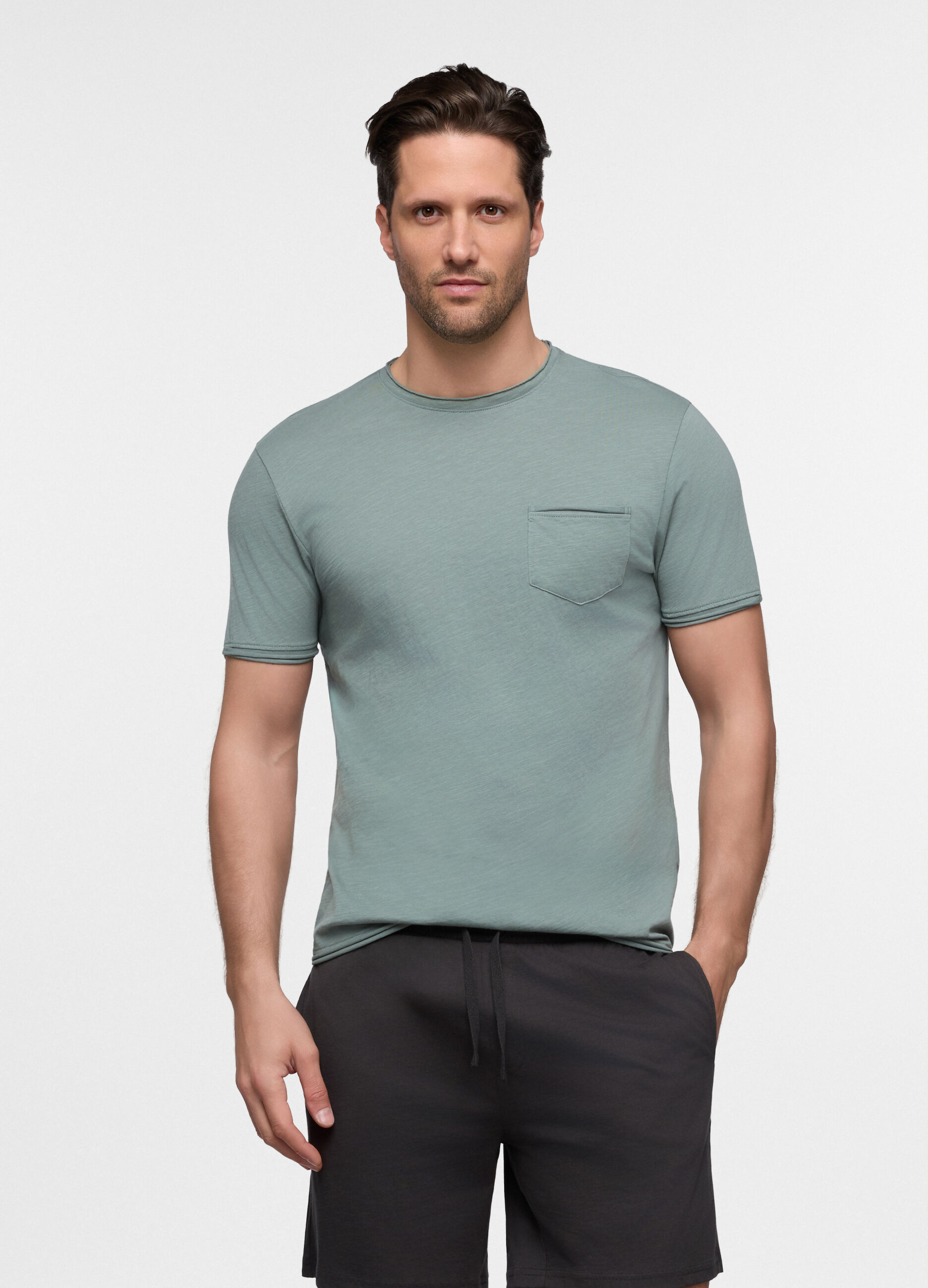 T-shirt in cotone con taschino uomo