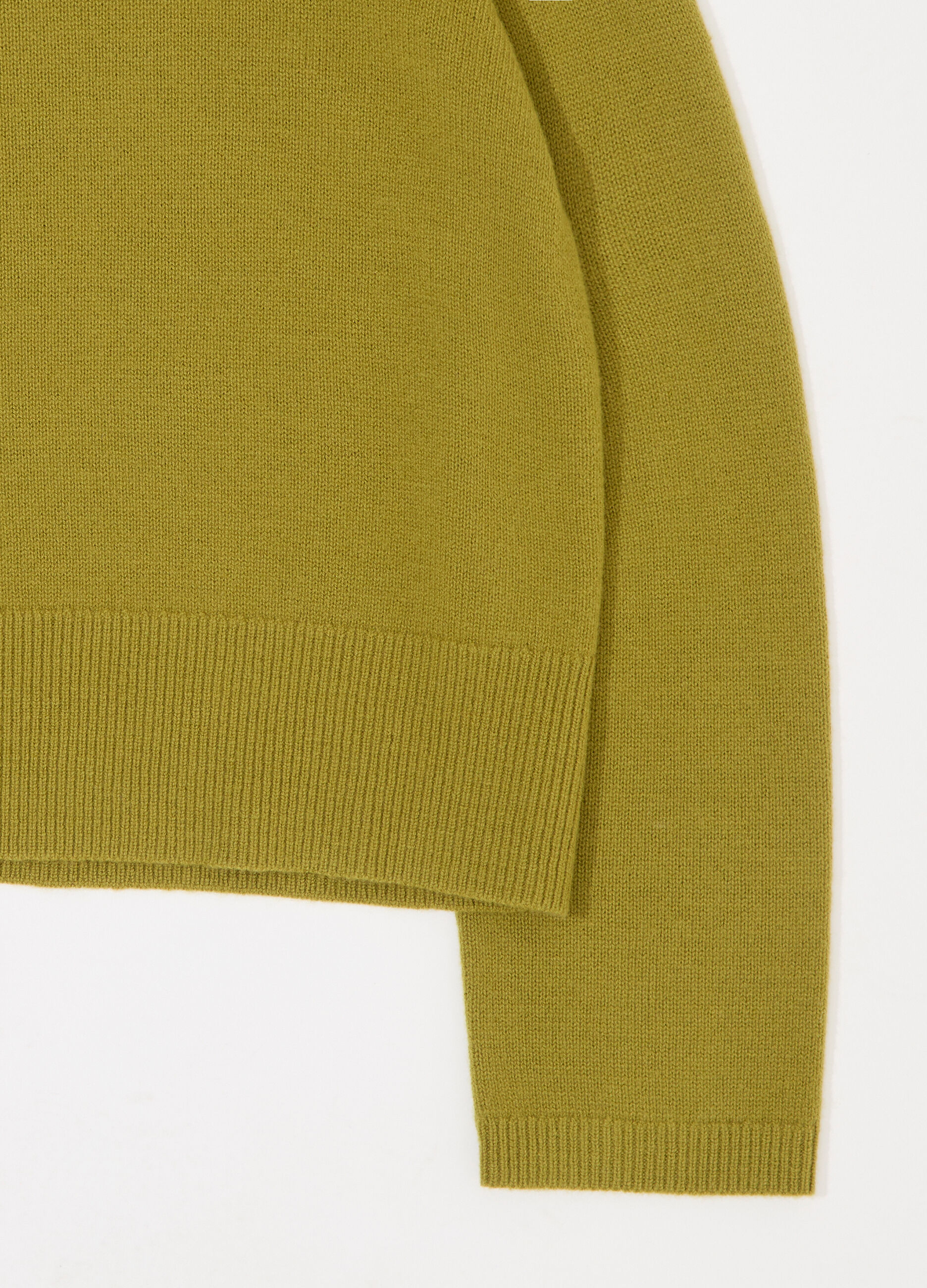 Maglione in pura lana a girocollo donna_6
