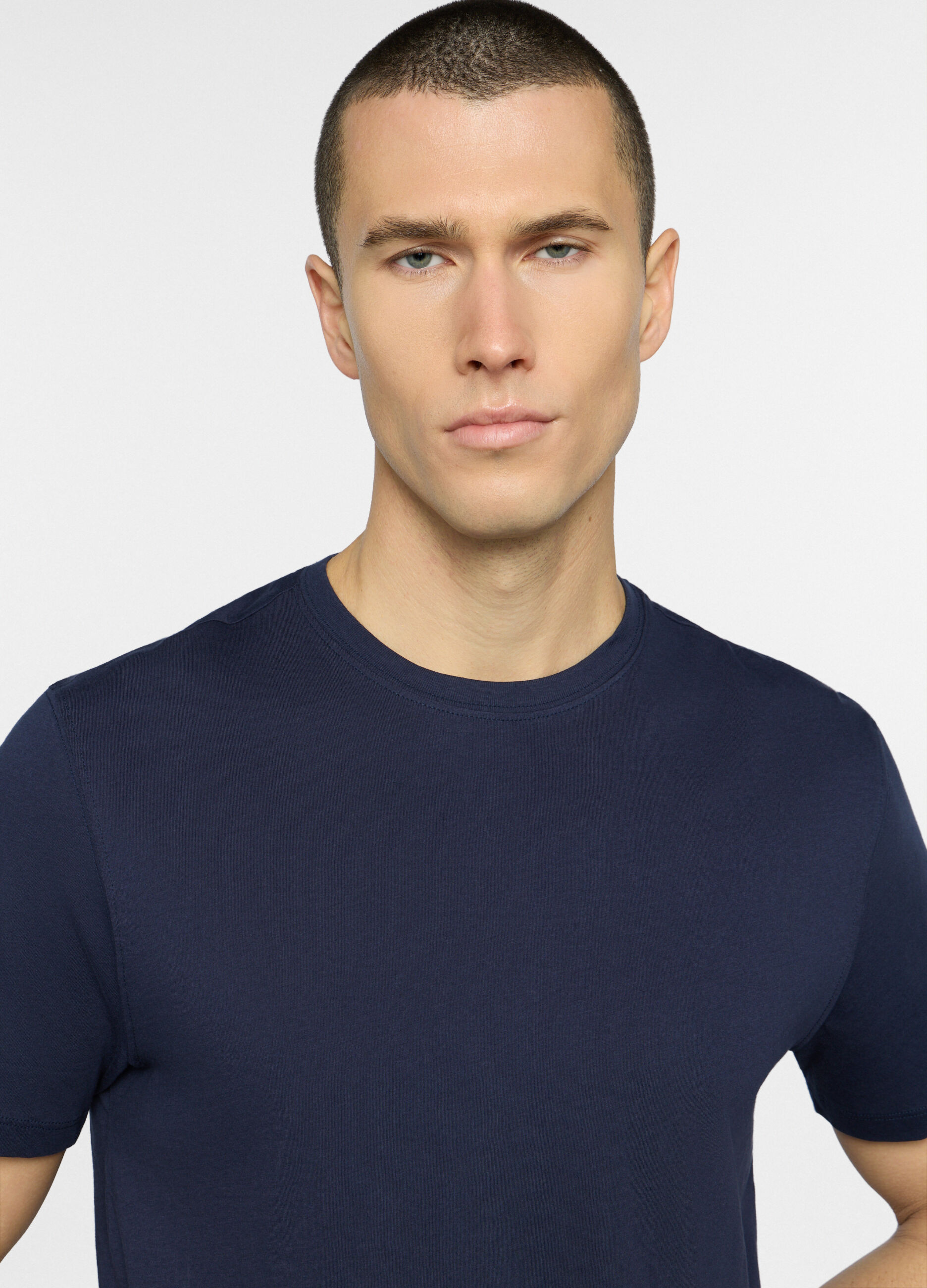 T-shirt girocollo in puro cotone uomo_2