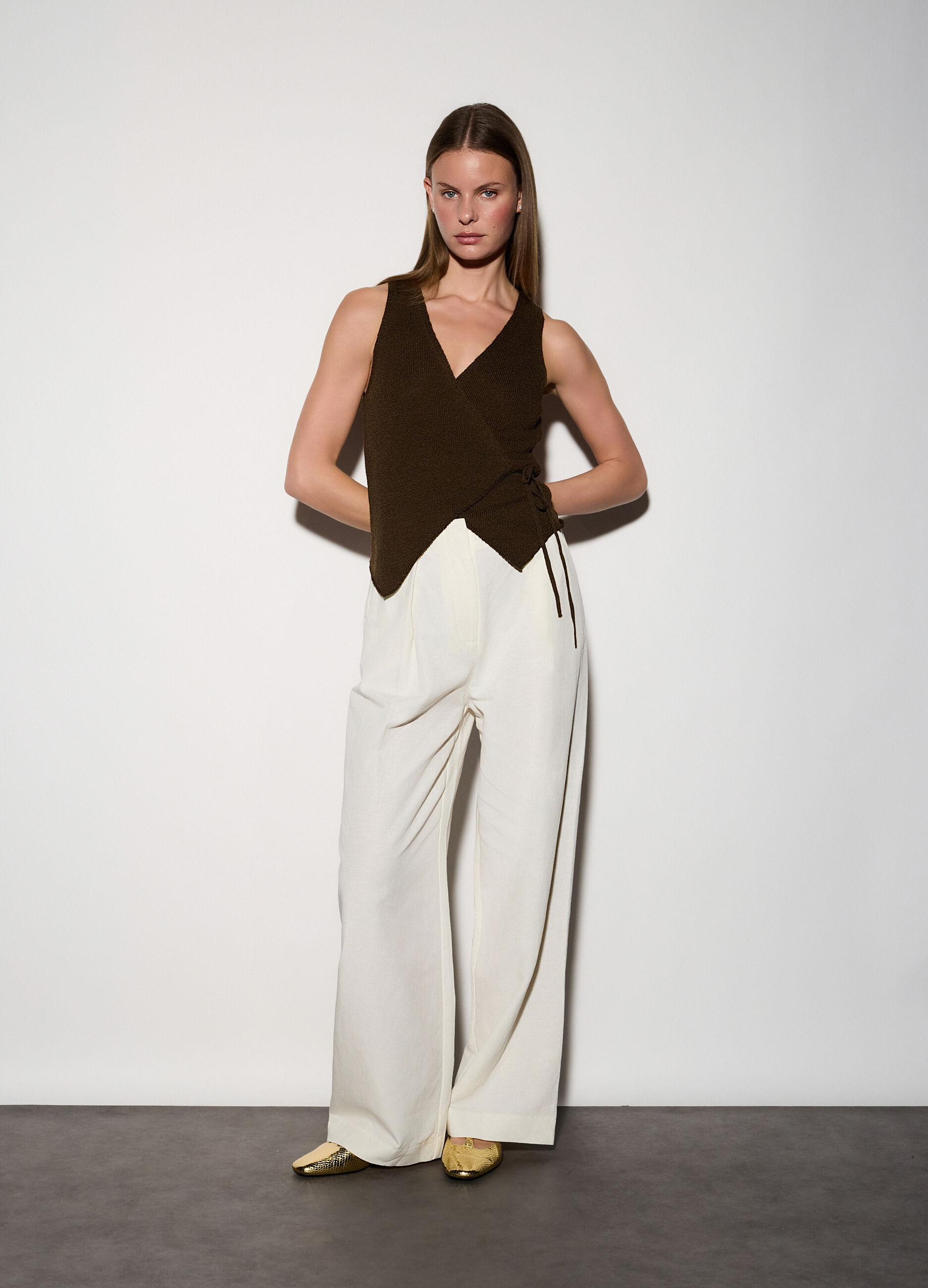 Gilet incrociato in maglia donna_0