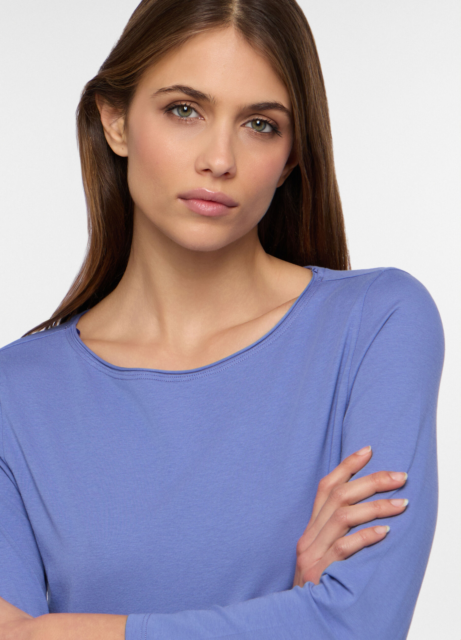 T-shirt con scollo a barchetta stretch donna_2