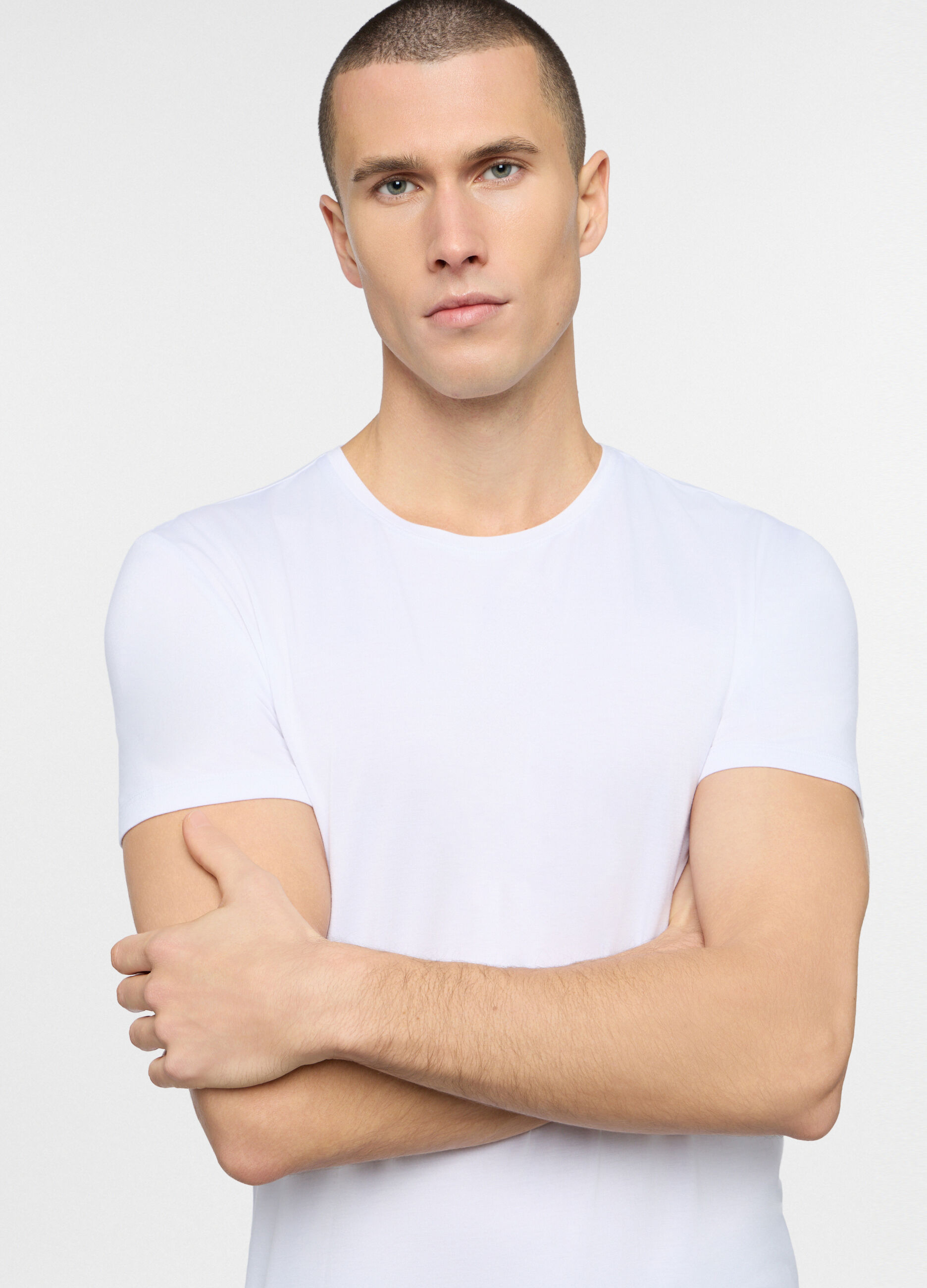 T-shirt girocollo in viscosa di bamb&ugrave; uomo_2