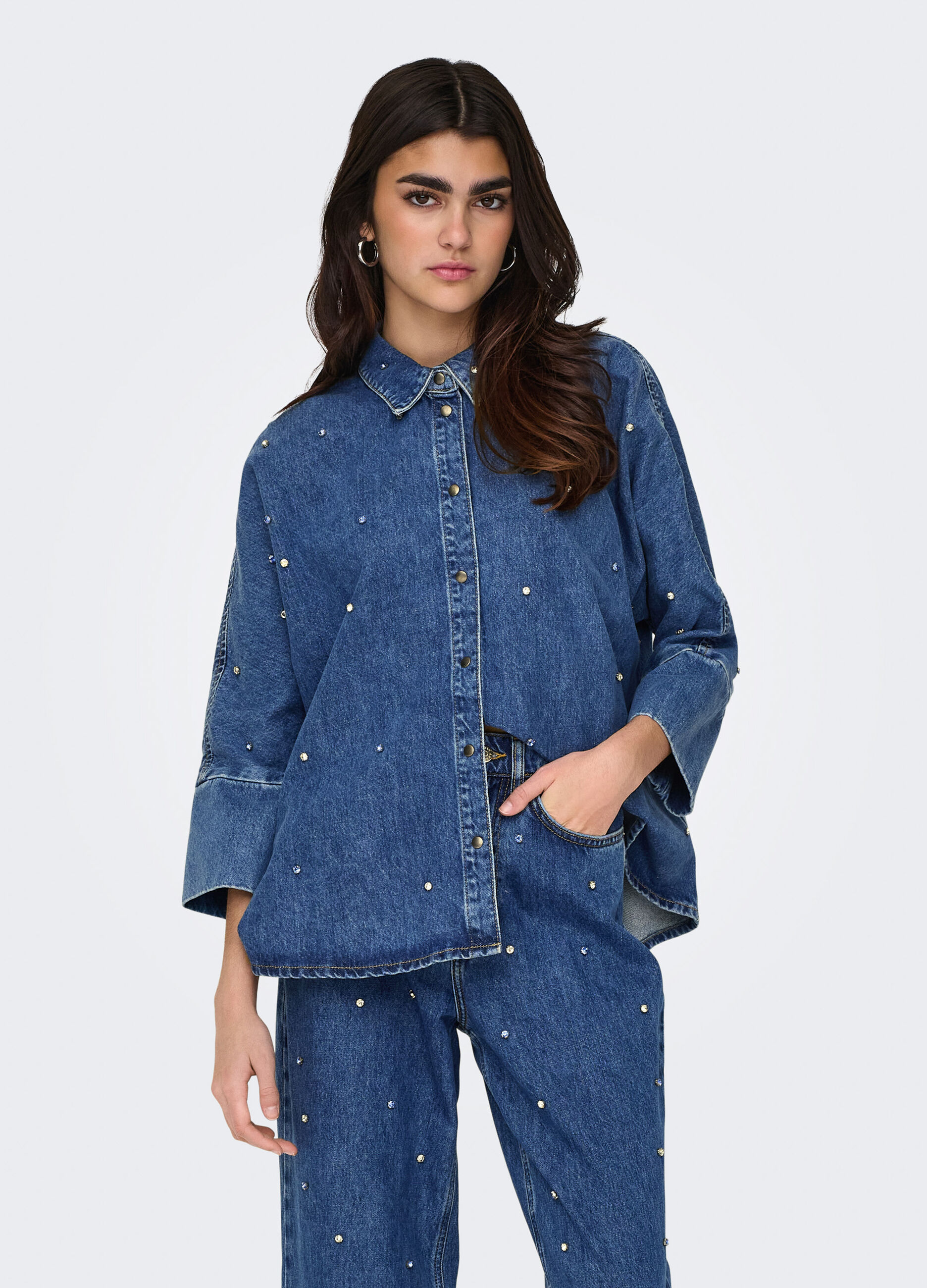 Camicia in denim con strass donna