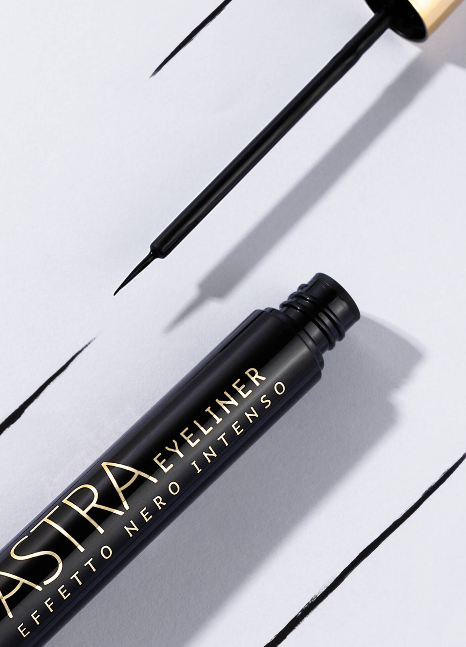 Eyeliner - Astra Make-Up_1
