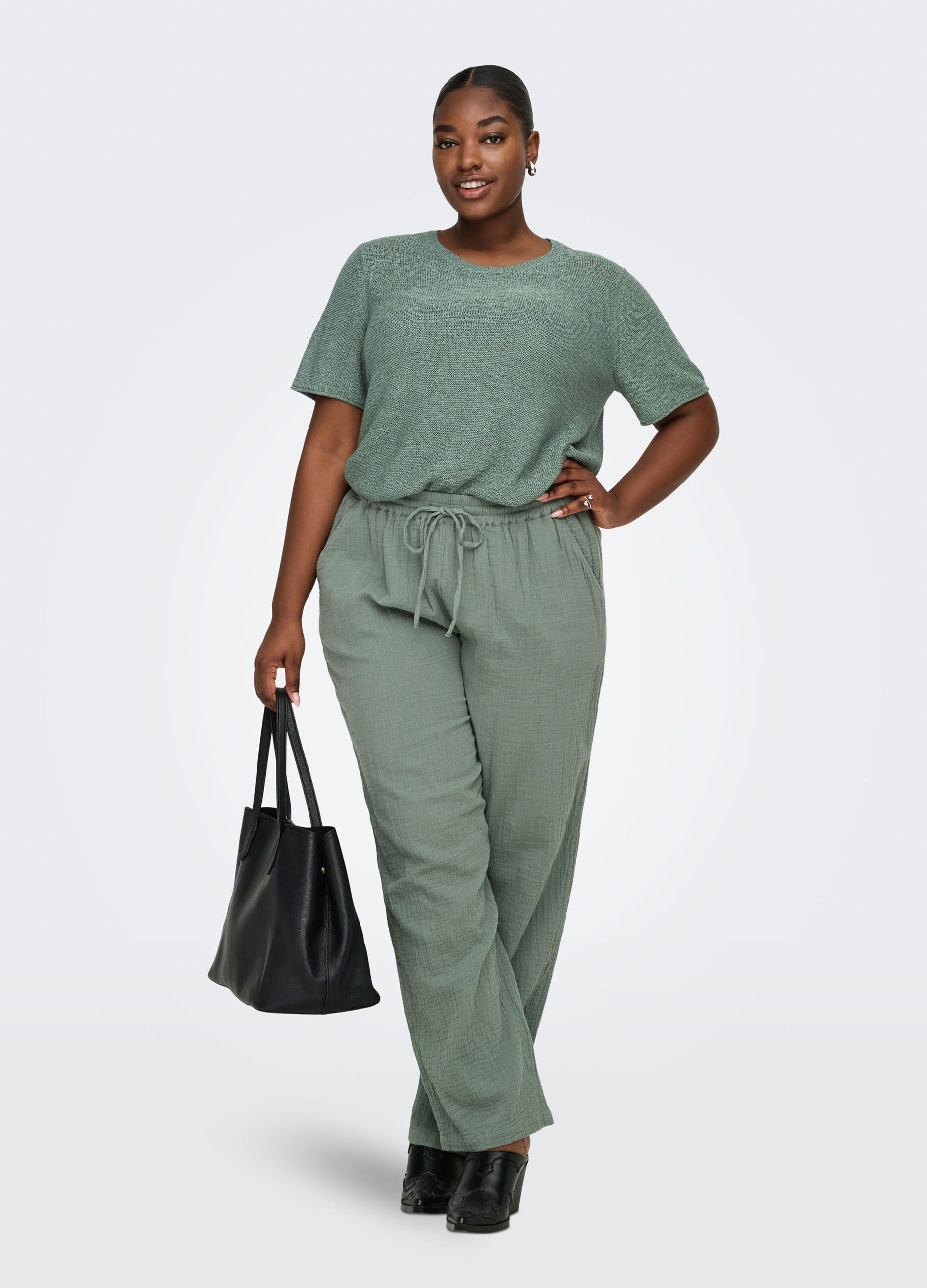 Top in maglia regular fit_2