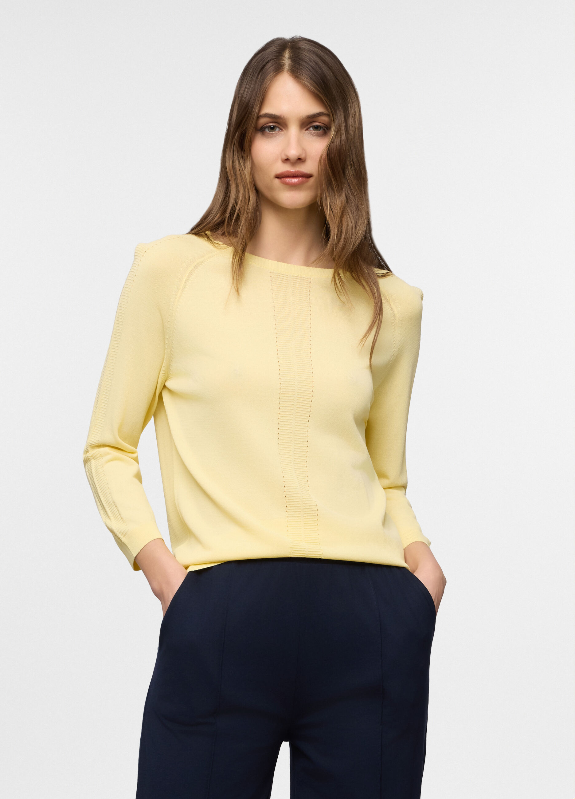 Maglia girocollo operata donna_0