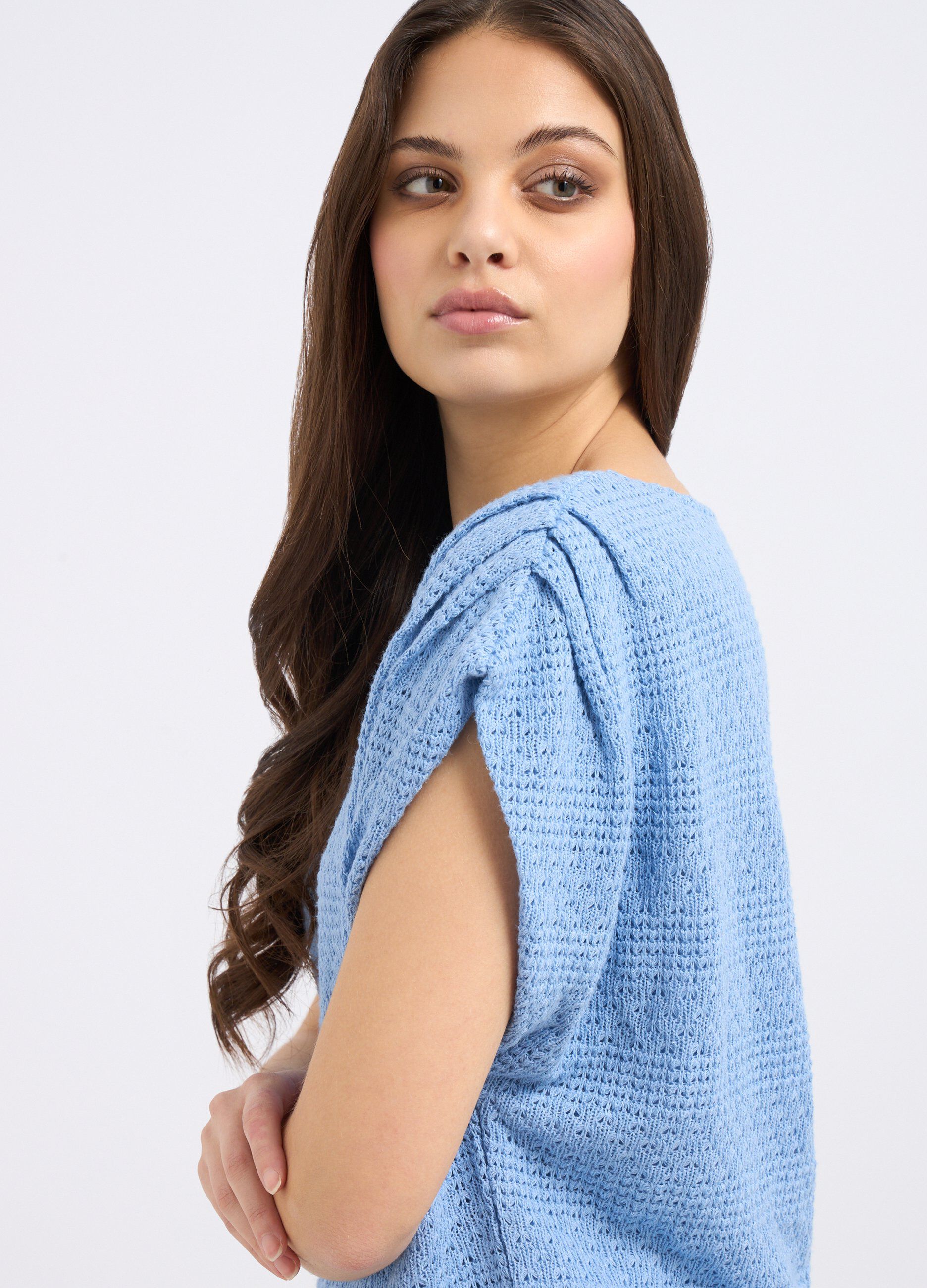 T-shirt in tricot con maniche arricciate donna