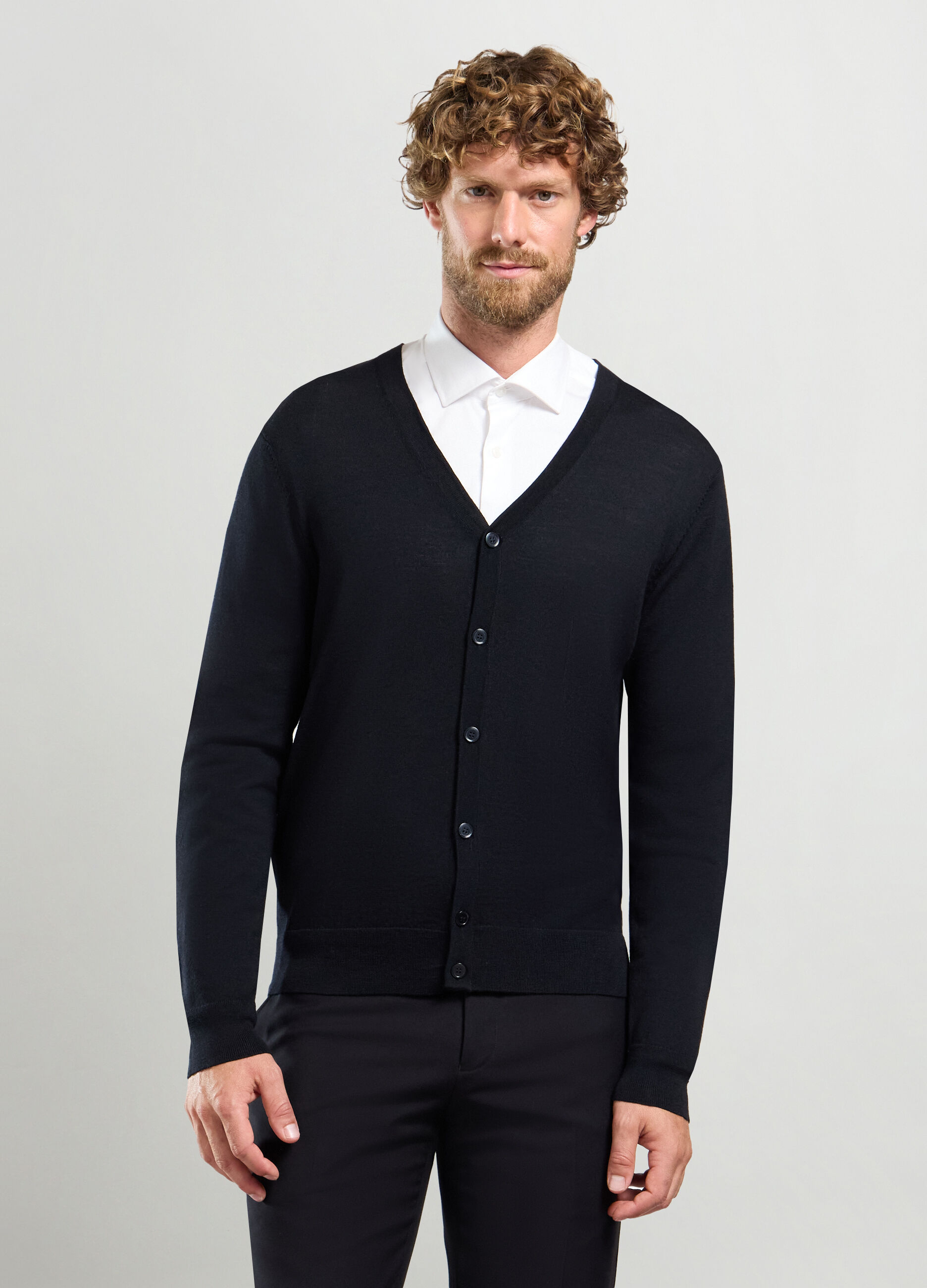 Cardigan collo a V in maglia rasata uomo_0
