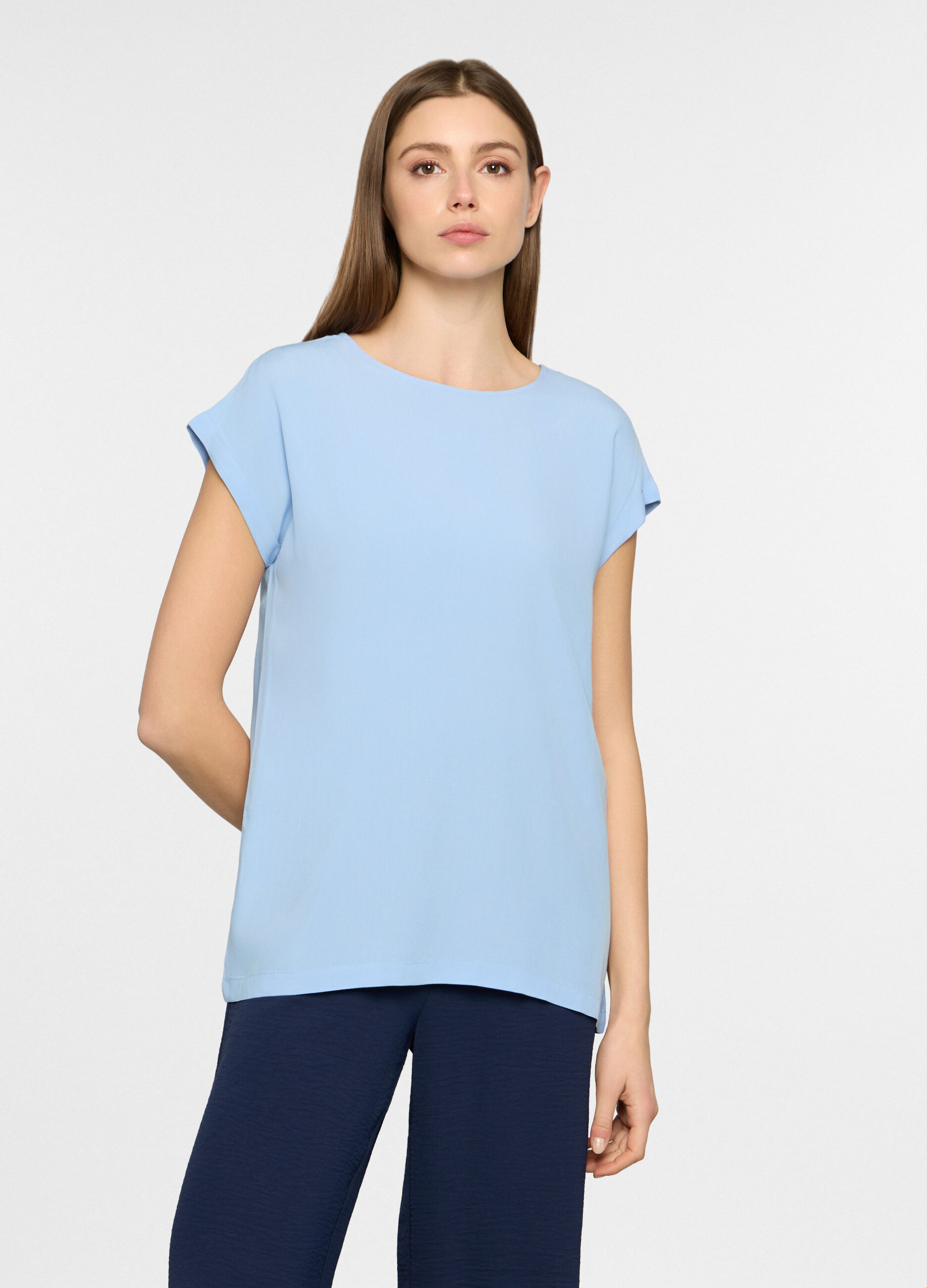 Blusa regular fit con scollo rotondo donna_0