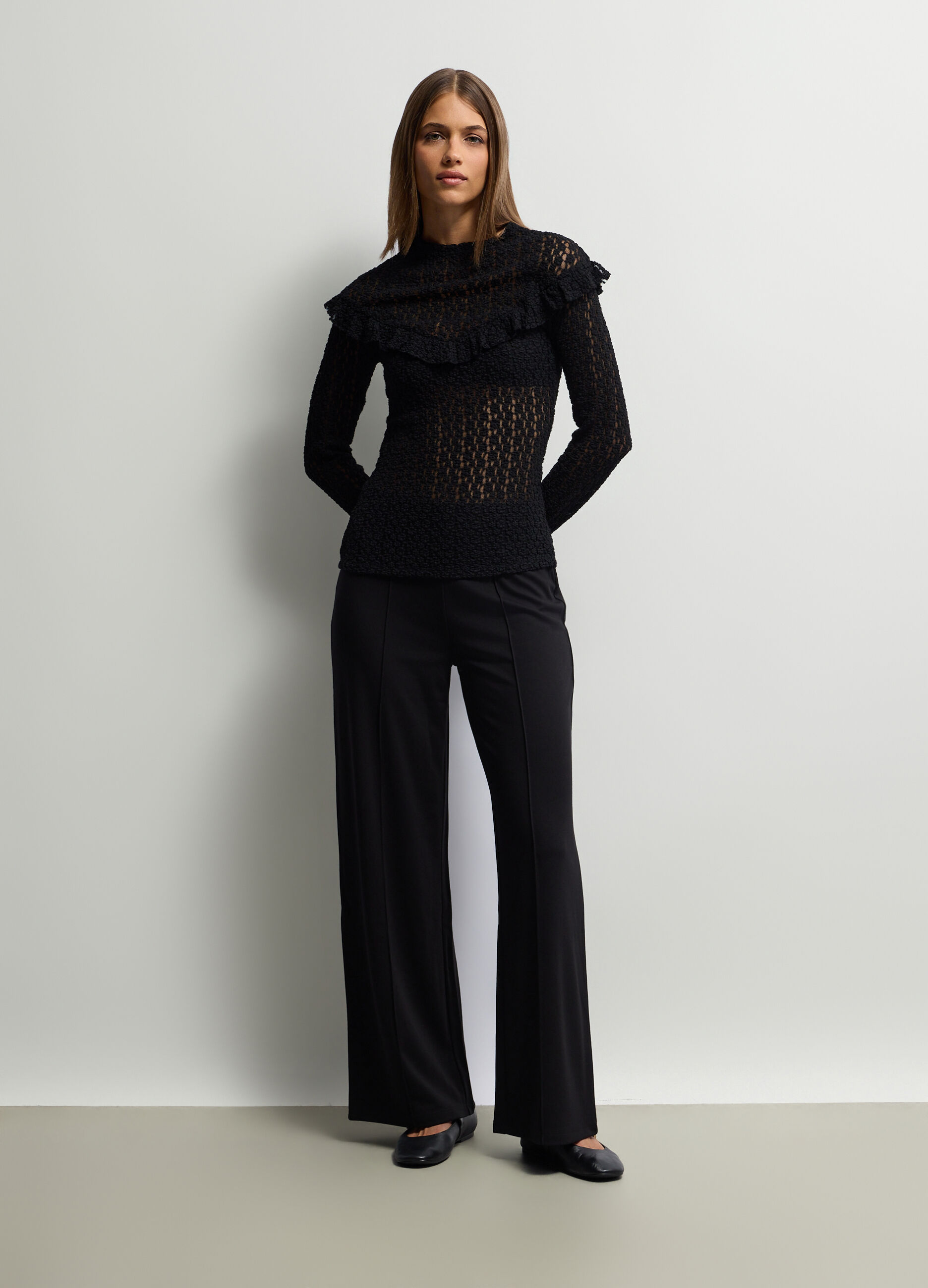 Pantaloni Fit Over in punto Milano di misto viscosa stretch donna_0