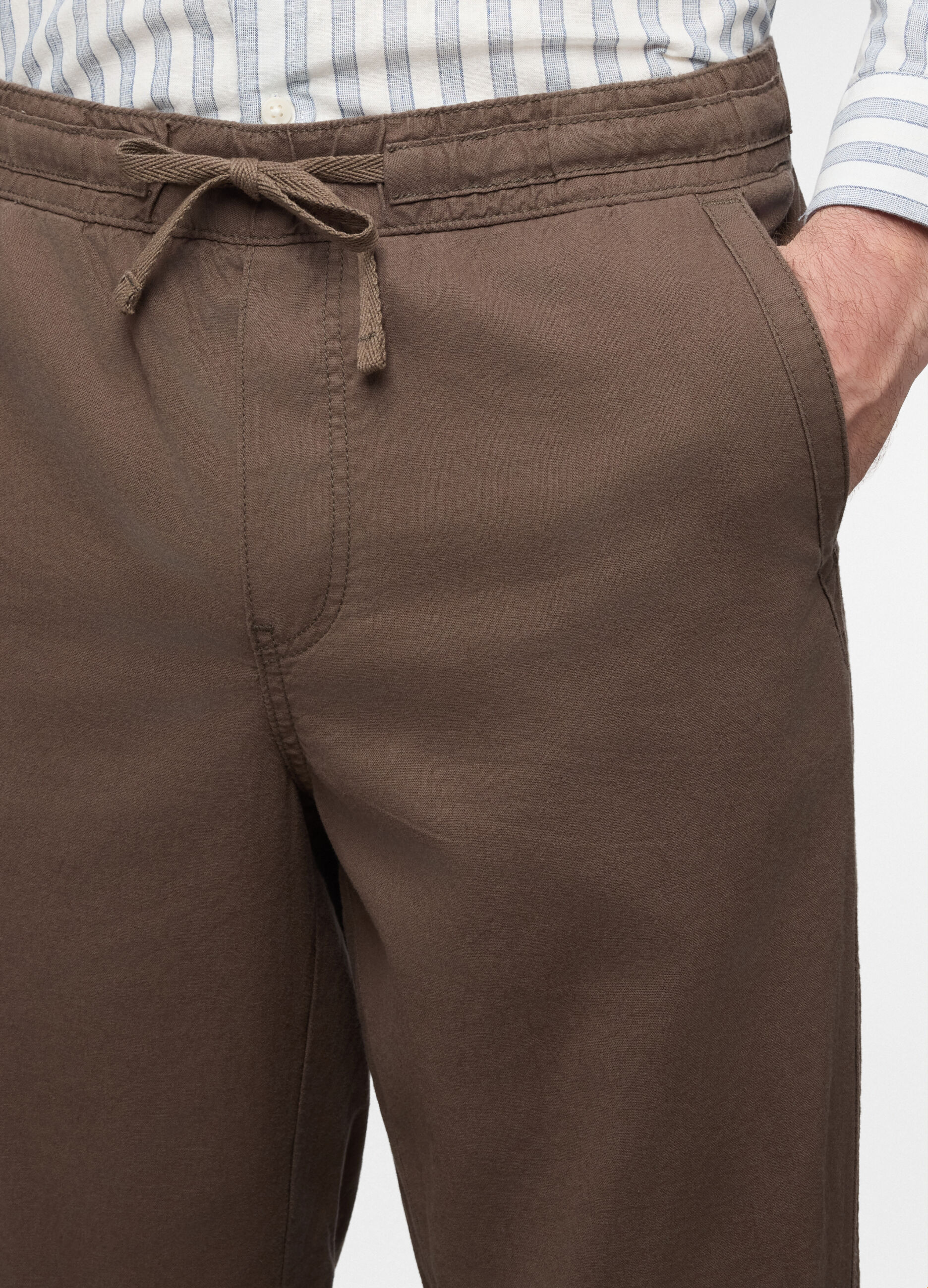 Pantalone chino relaxed fit in misto lino cotone uomo_2