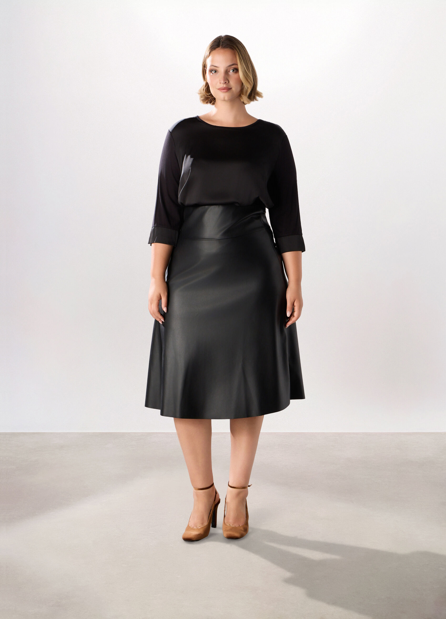Gonna lunga in eco pelle donna curvy_0