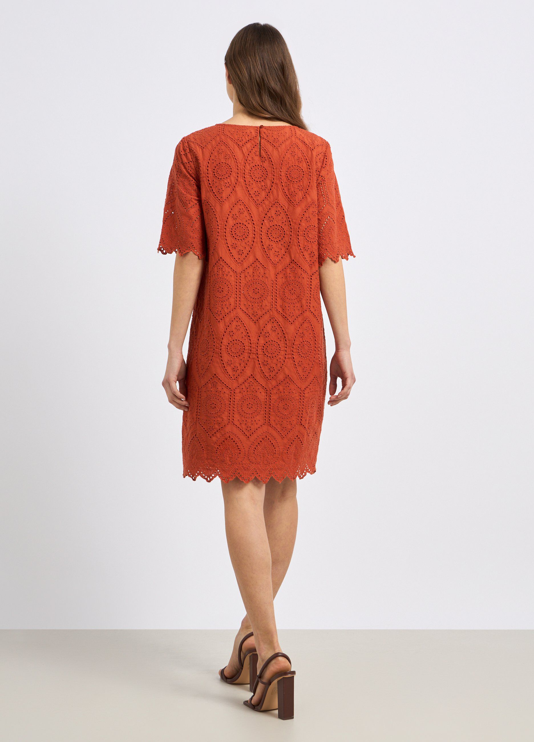 Abito corto in puro cotone con ricami donna