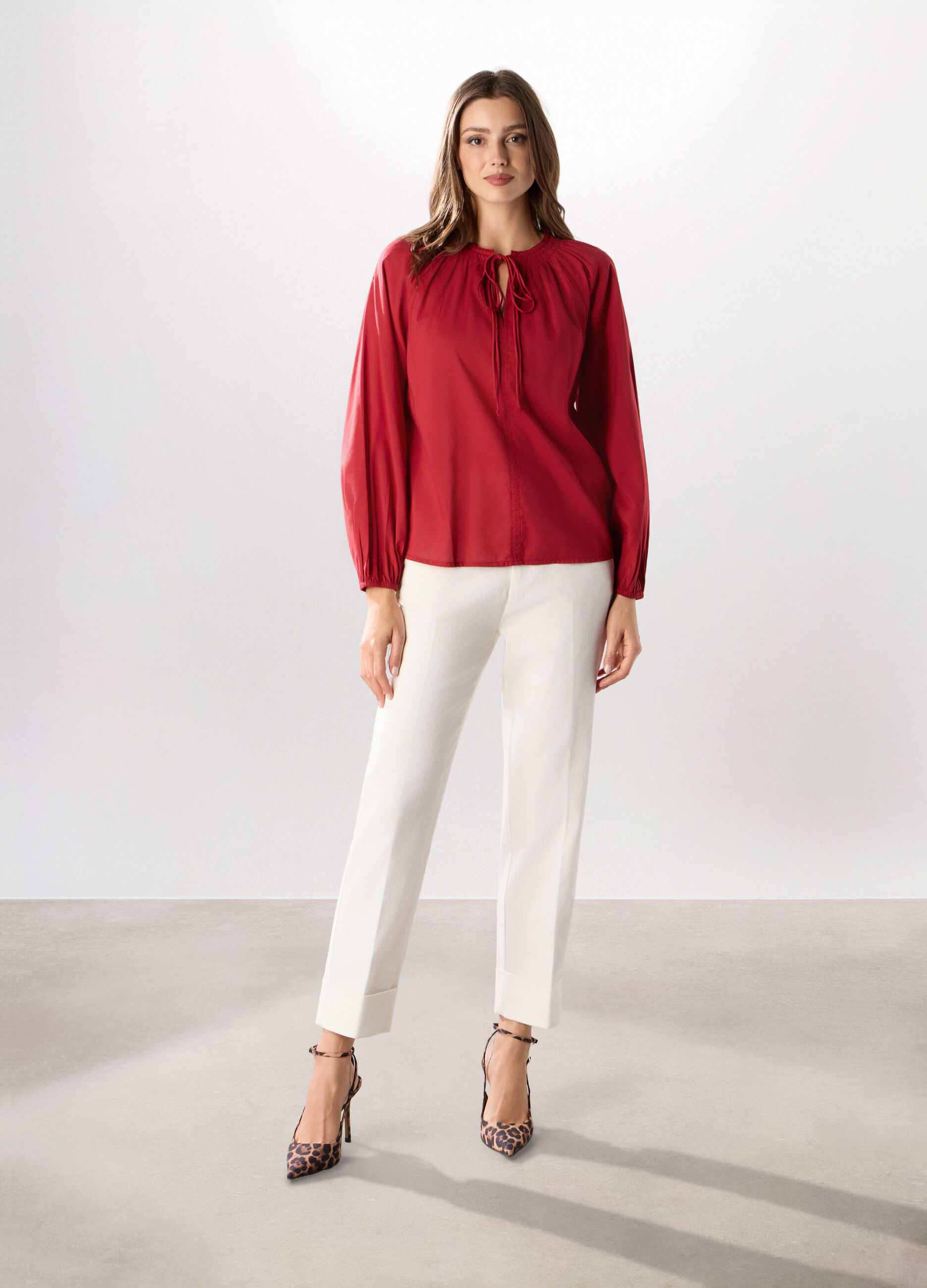 Pantalone chino in denim stretch donna_0