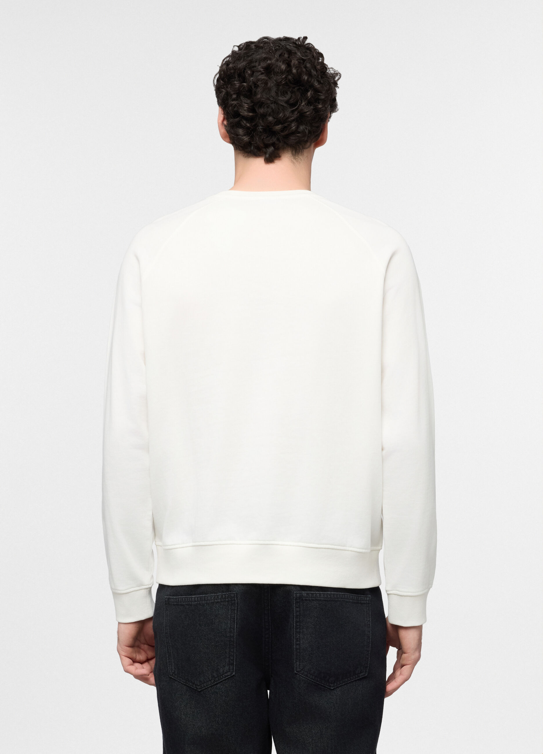 Felpa girocollo con tasca ricamata uomo_1