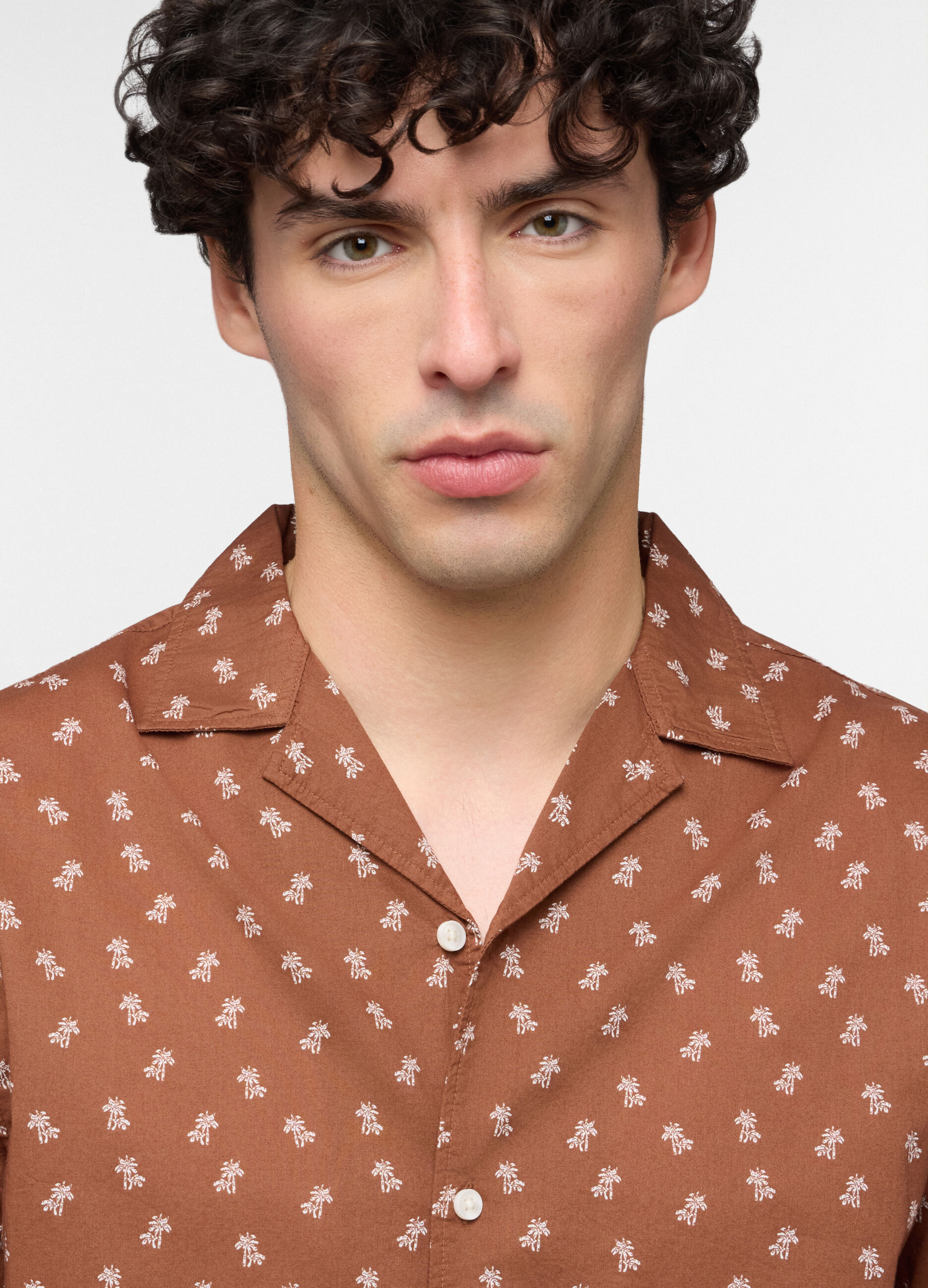 Camicia a maniche corte in cotone con stampa uomo
