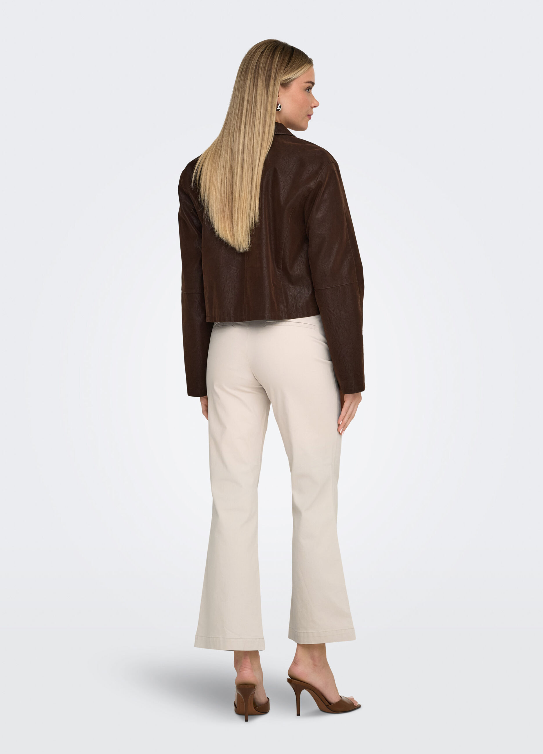 Pantaloni flared fit_5