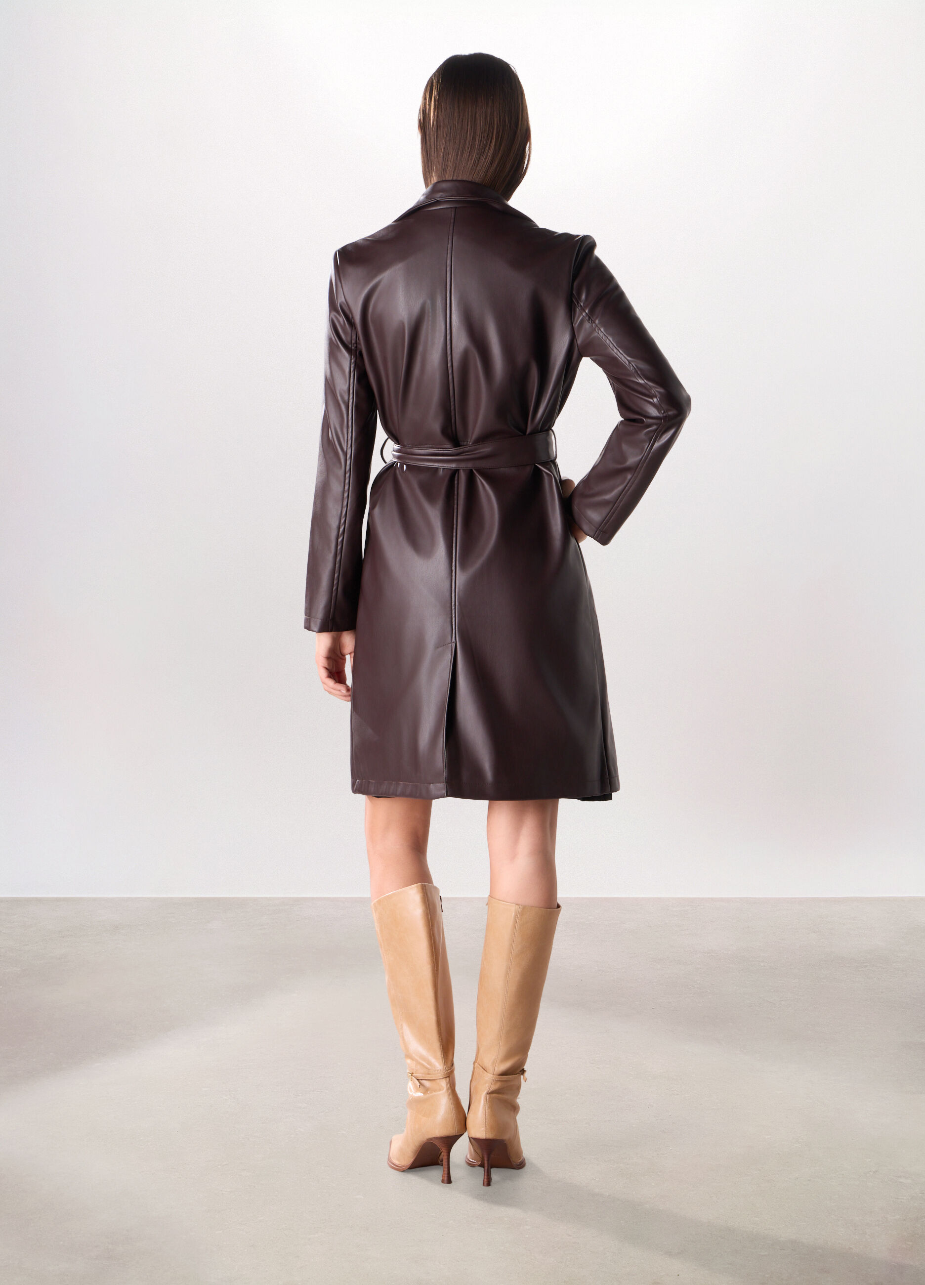Cappotto in eco pelle donna_1
