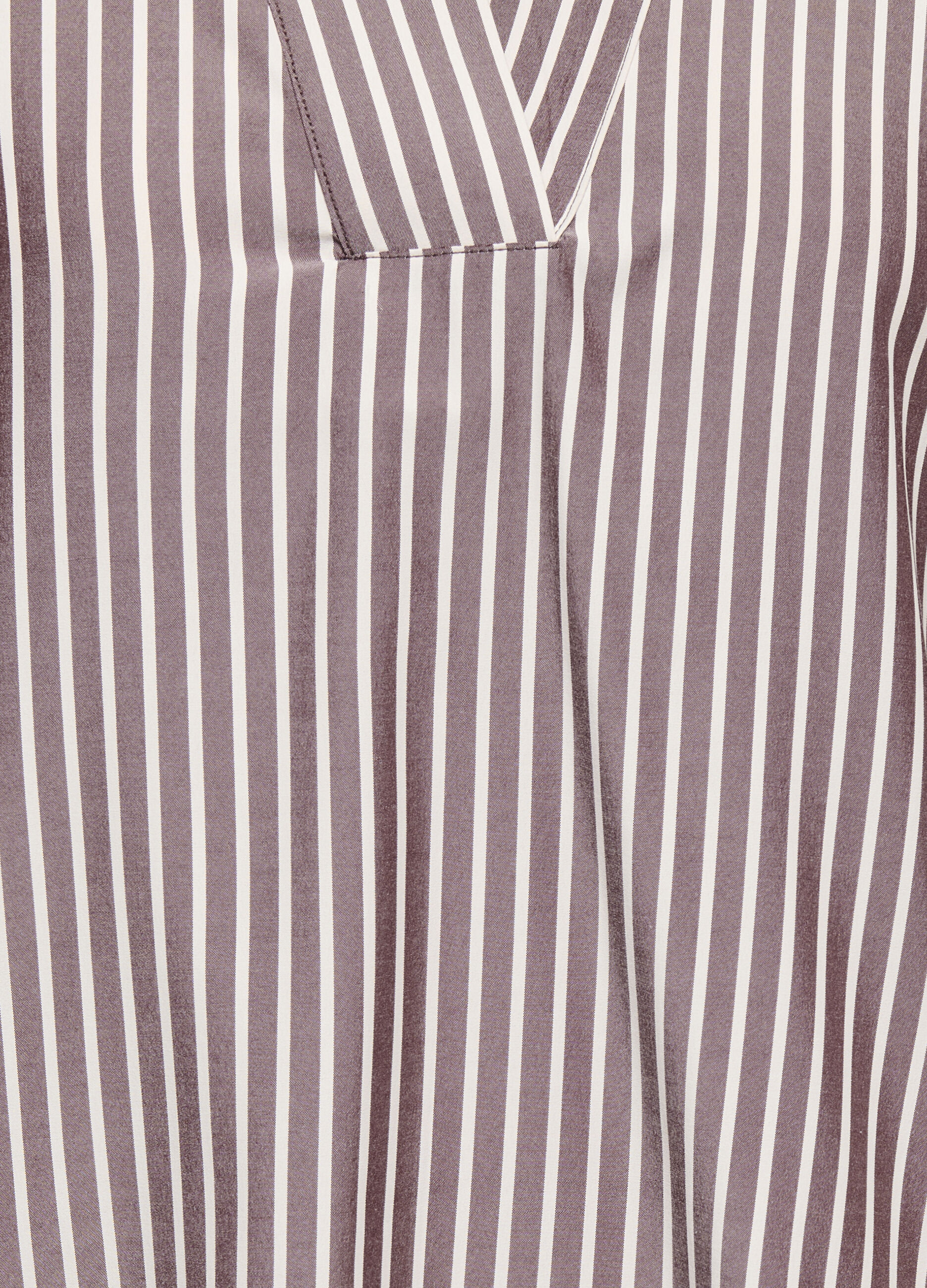 Top con scollo a V_2