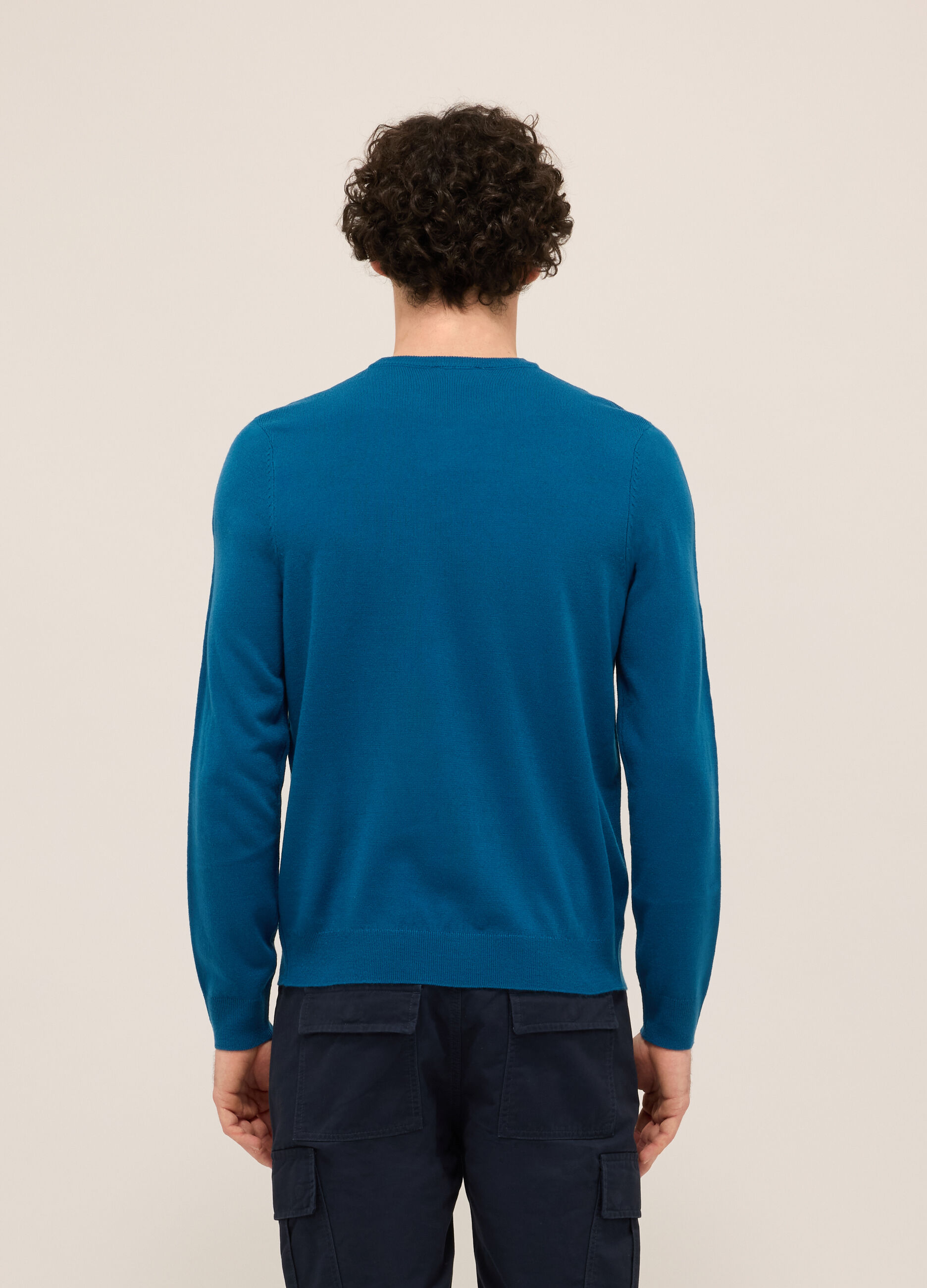 Maglione girocollo in maglia rasata uomo_1