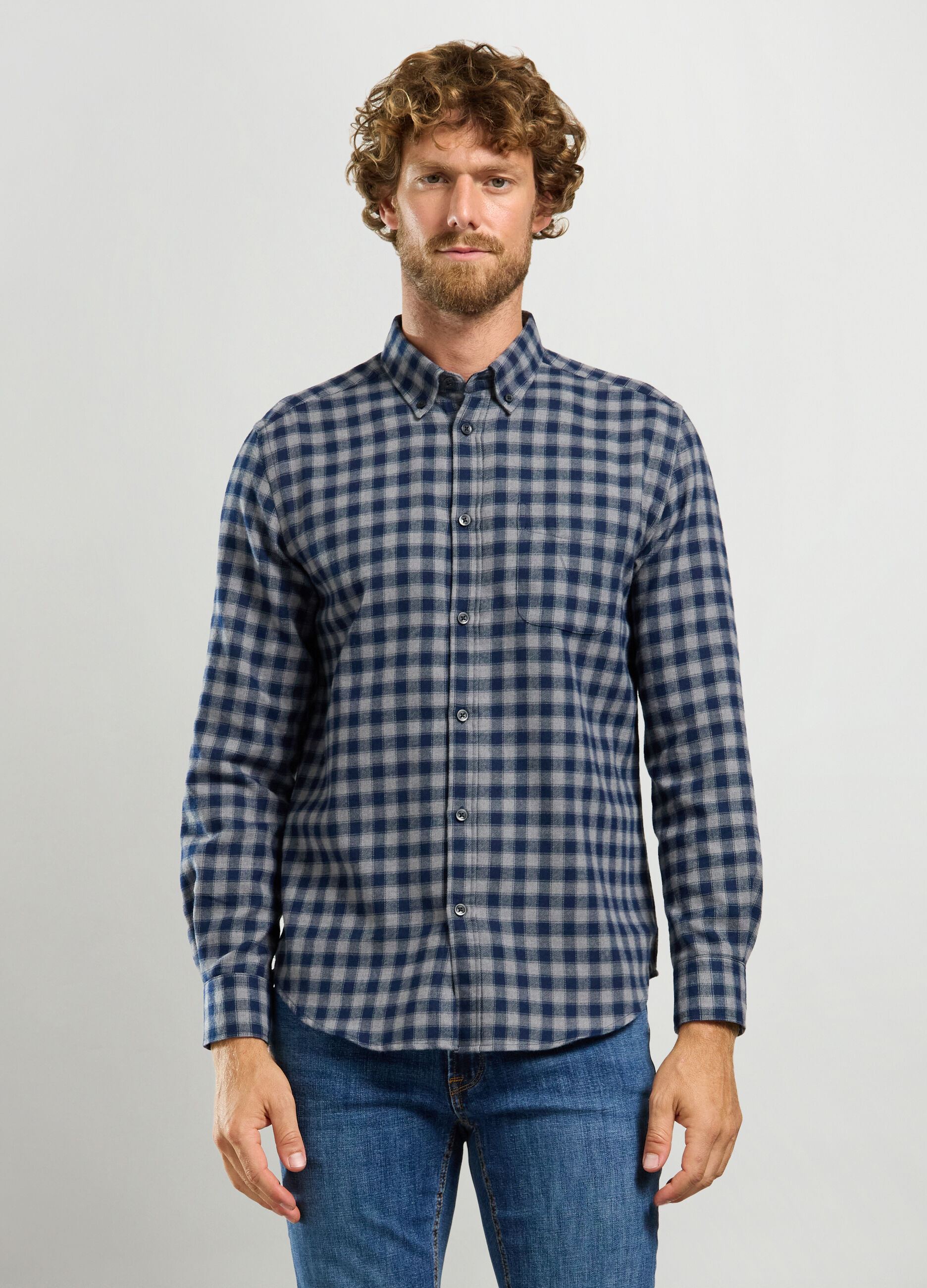 Camicia regular fit con colletto button down in flanella uomo_0