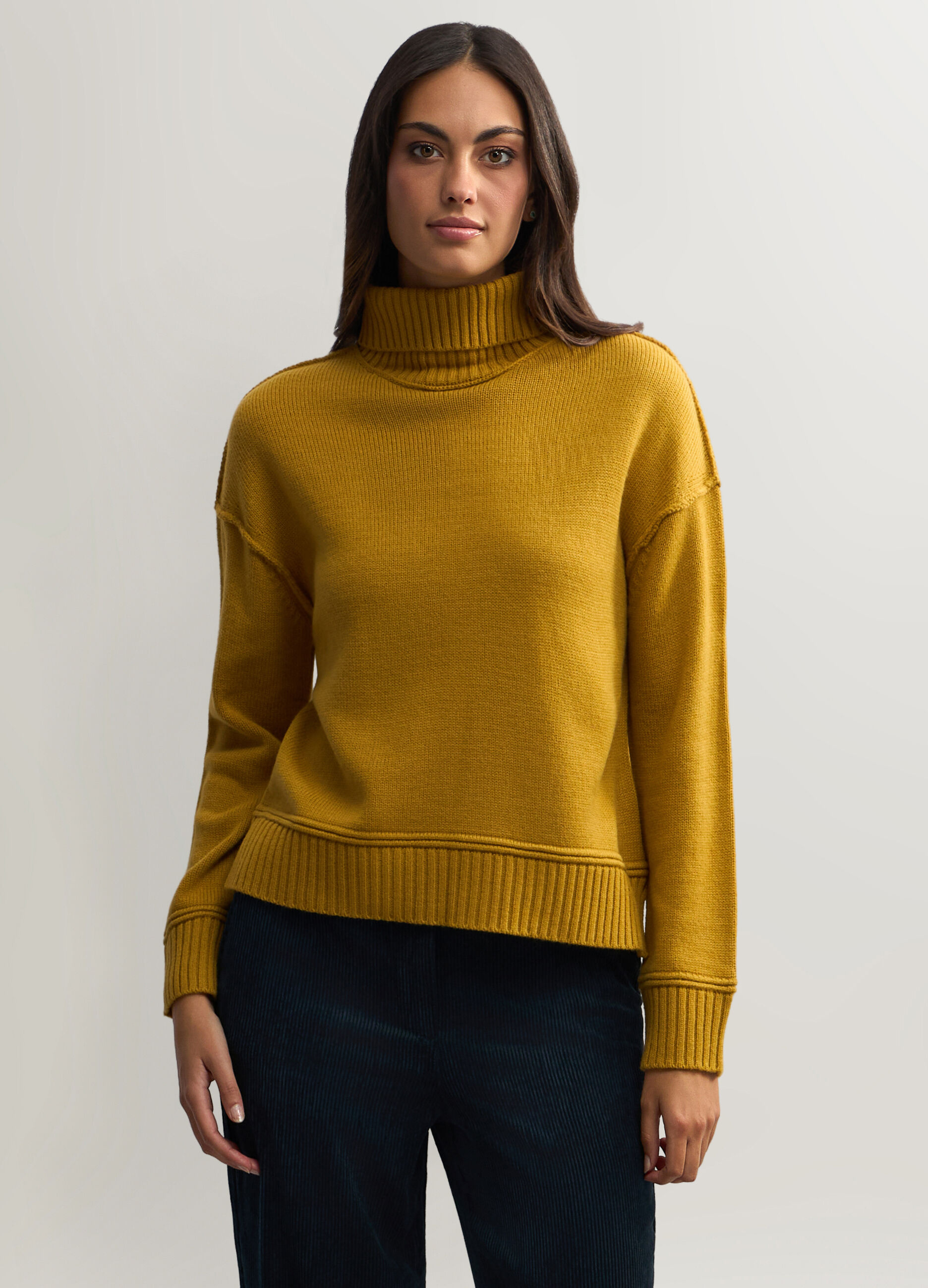 Dolcevita in maglia rasata misto lana donna_0