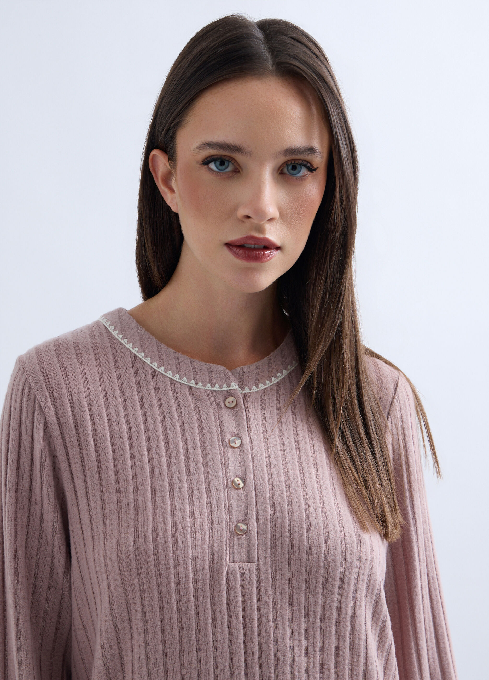Camicia da notte in costina stretch donna_2