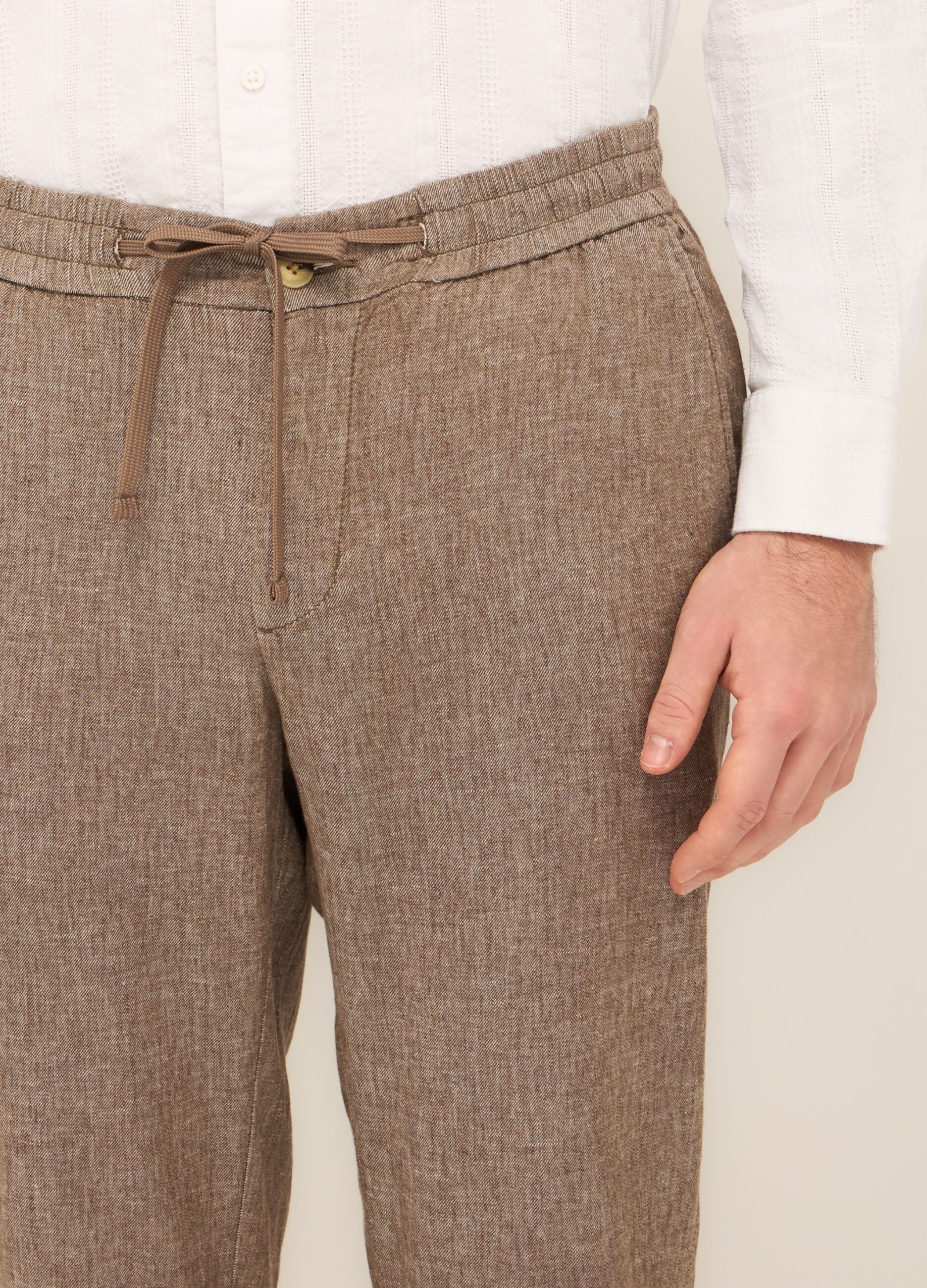 Pantaloni chino in cotone e lino stretch uomo_2
