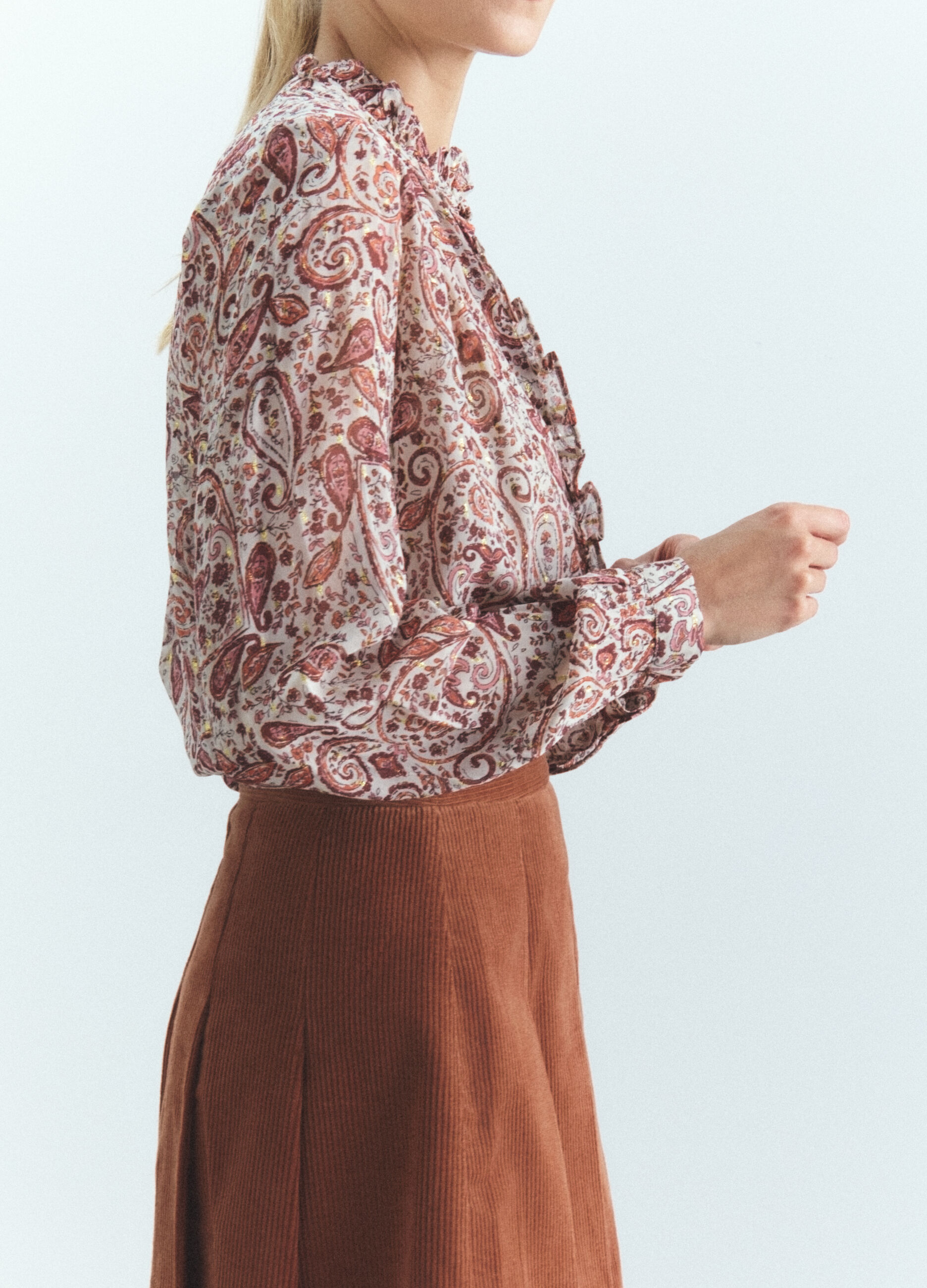 Blusa Fit Regular girocollo in georgette con filo lurex donna_2