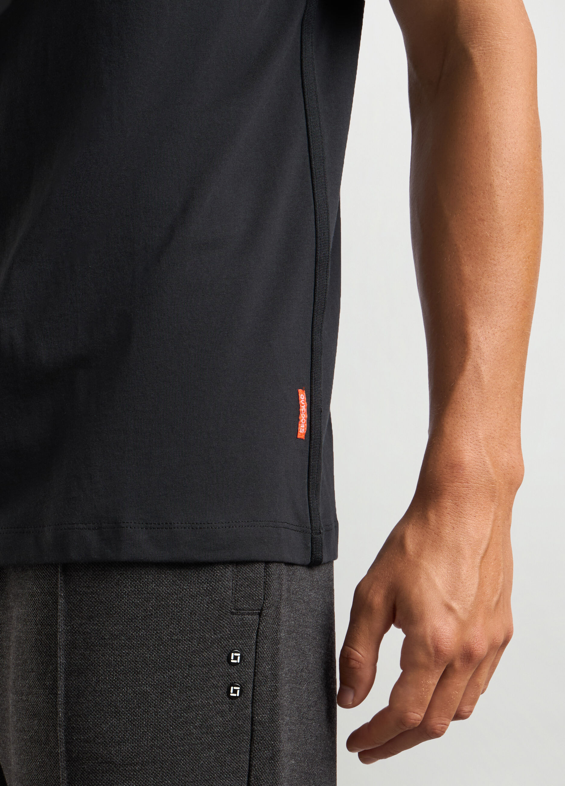 T-shirt girocollo in cotone uomo_2