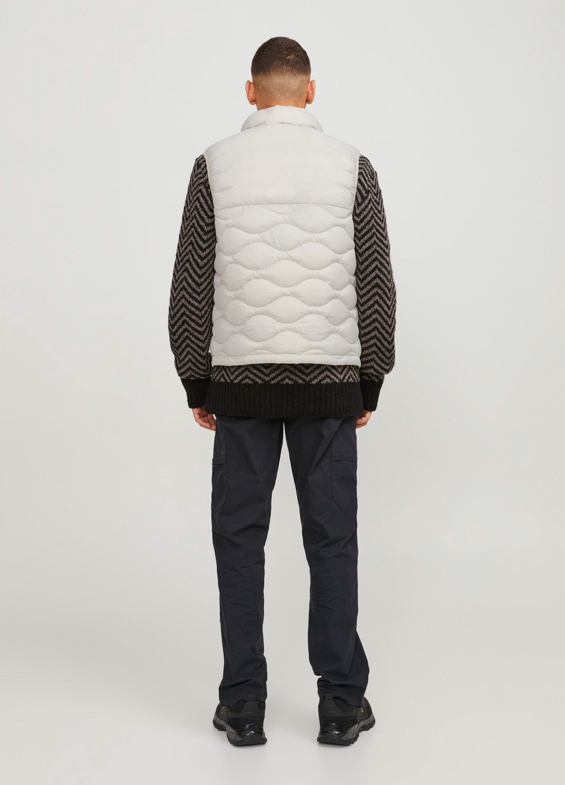 Gilet imbottito in tessuto tecnico uomo_1
