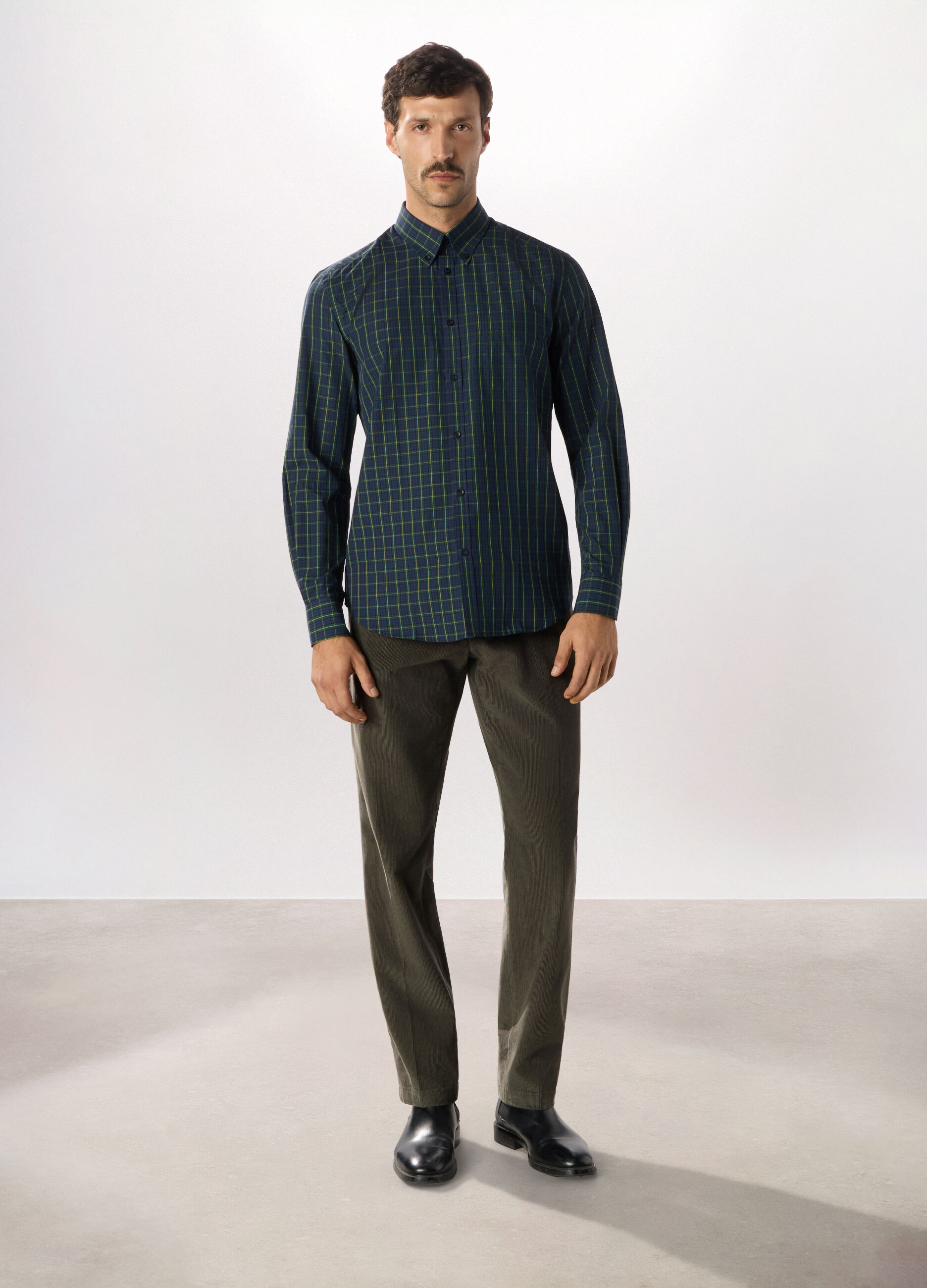 Pantalone chino in velluto di cotone uomo_0