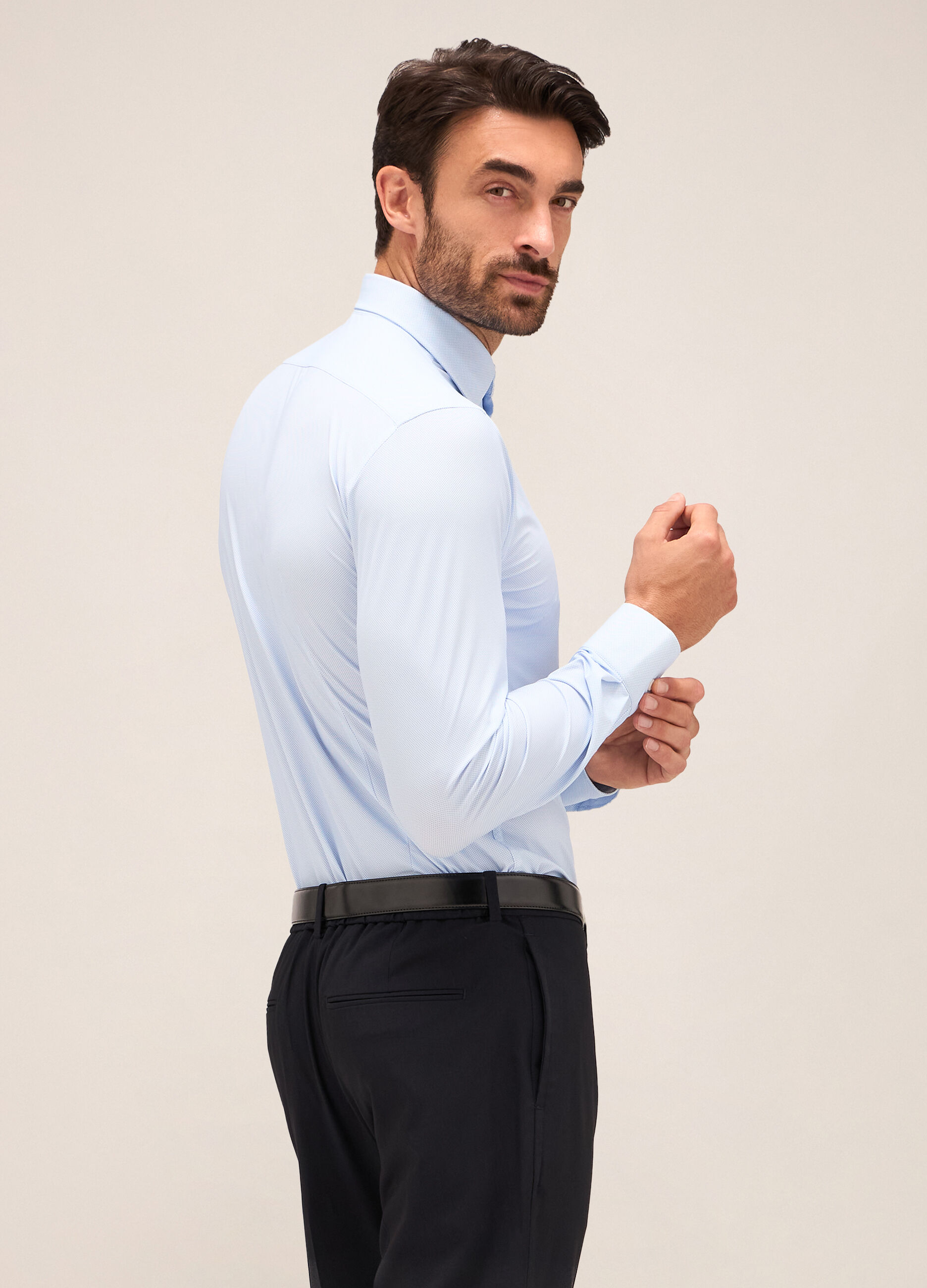 Camicia slim fit colletto classico in tessuto stretch uomo_1