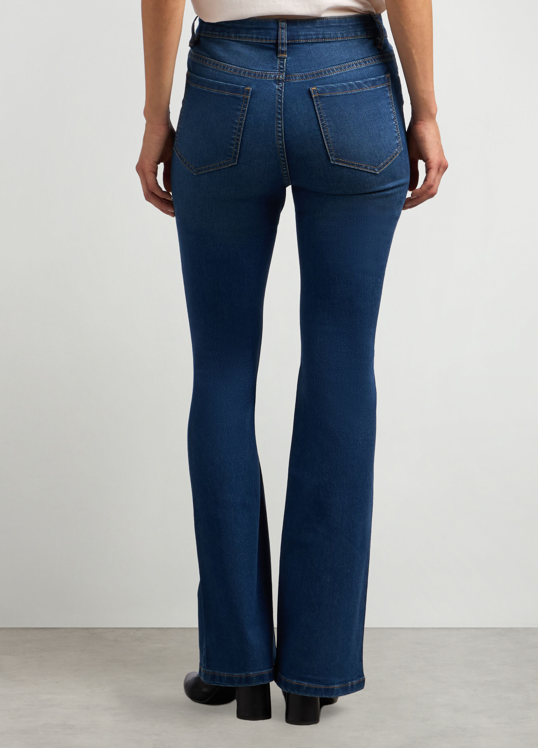 Pantaloni in denim di misto cotone stretch flare fit donna_1