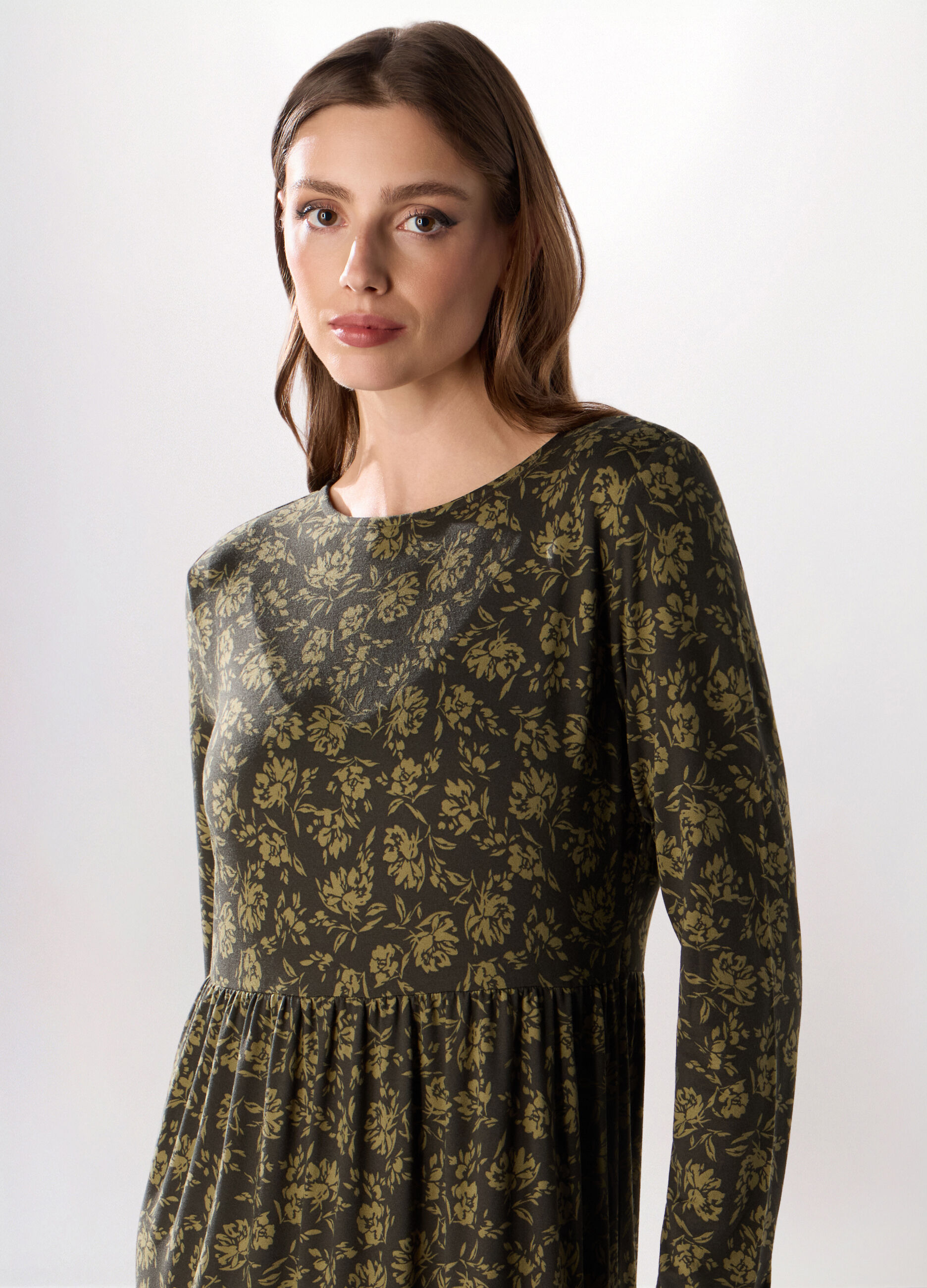 Abito lungo a balze in jersey stretch donna_2