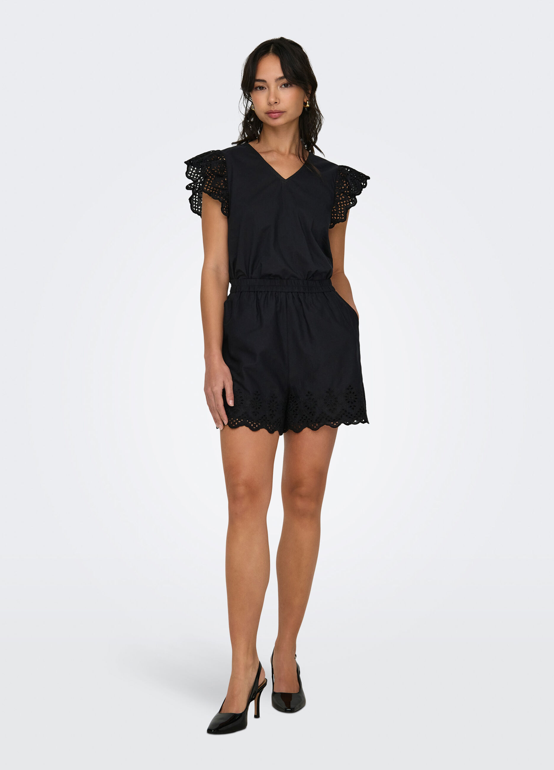 Shorts con vita elasticizzata donna_0