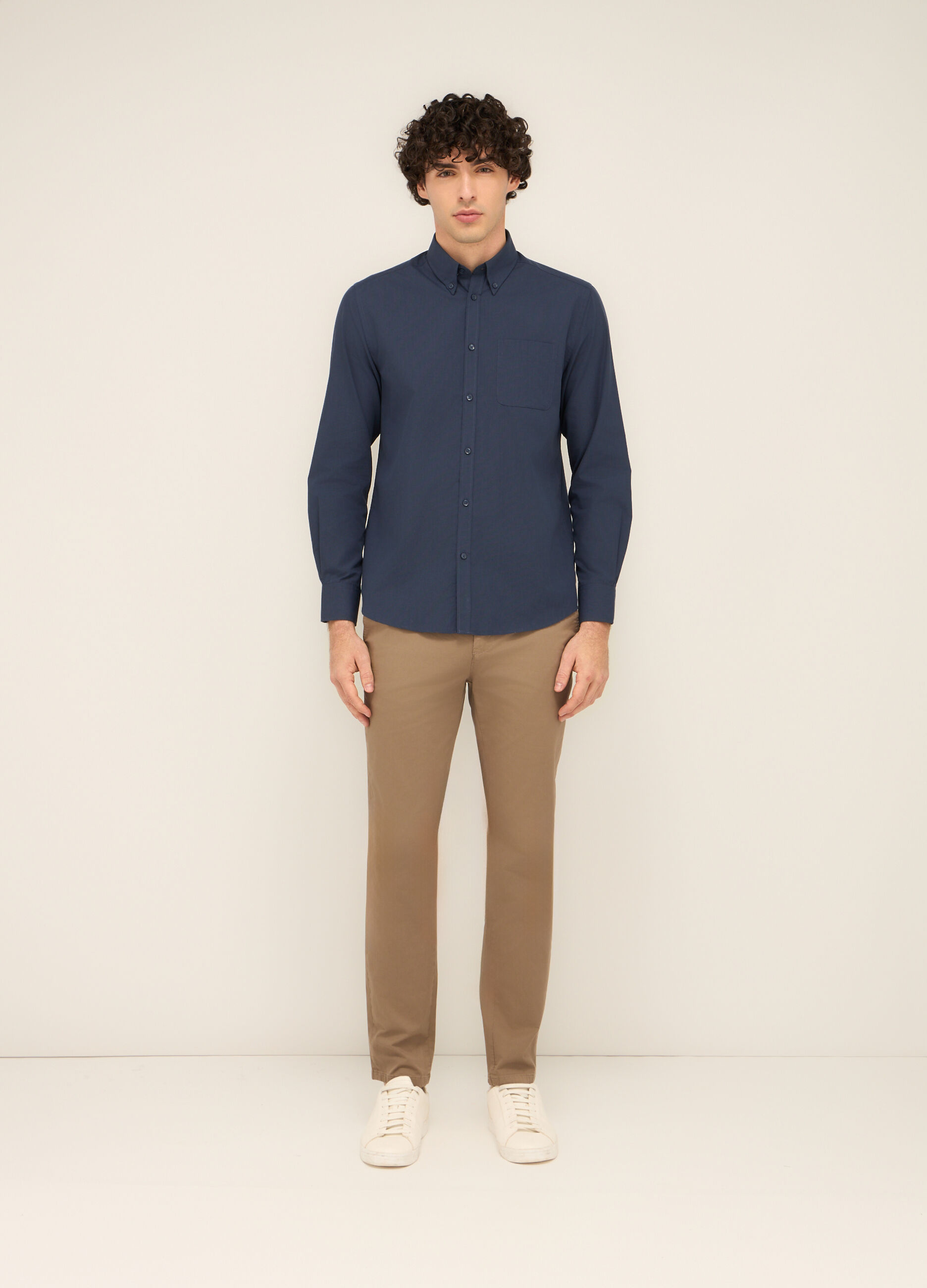 Pantaloni chino in cotone stretch uomo_0