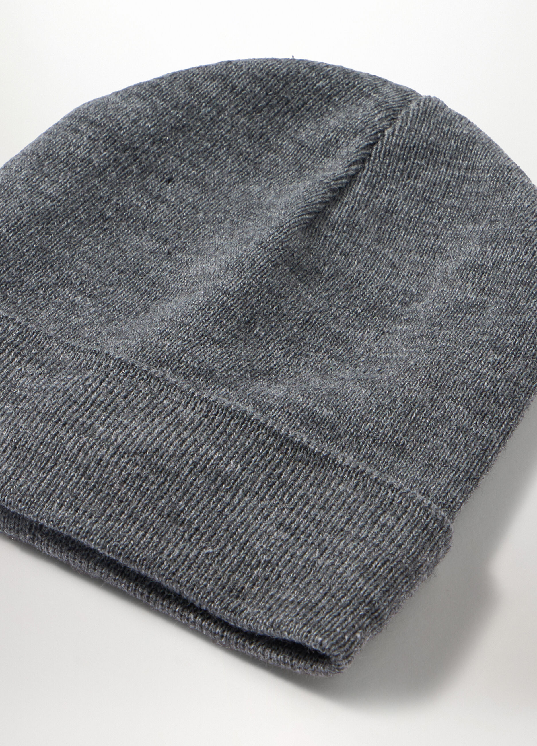 Berretto in maglia con risvolto uomo_2