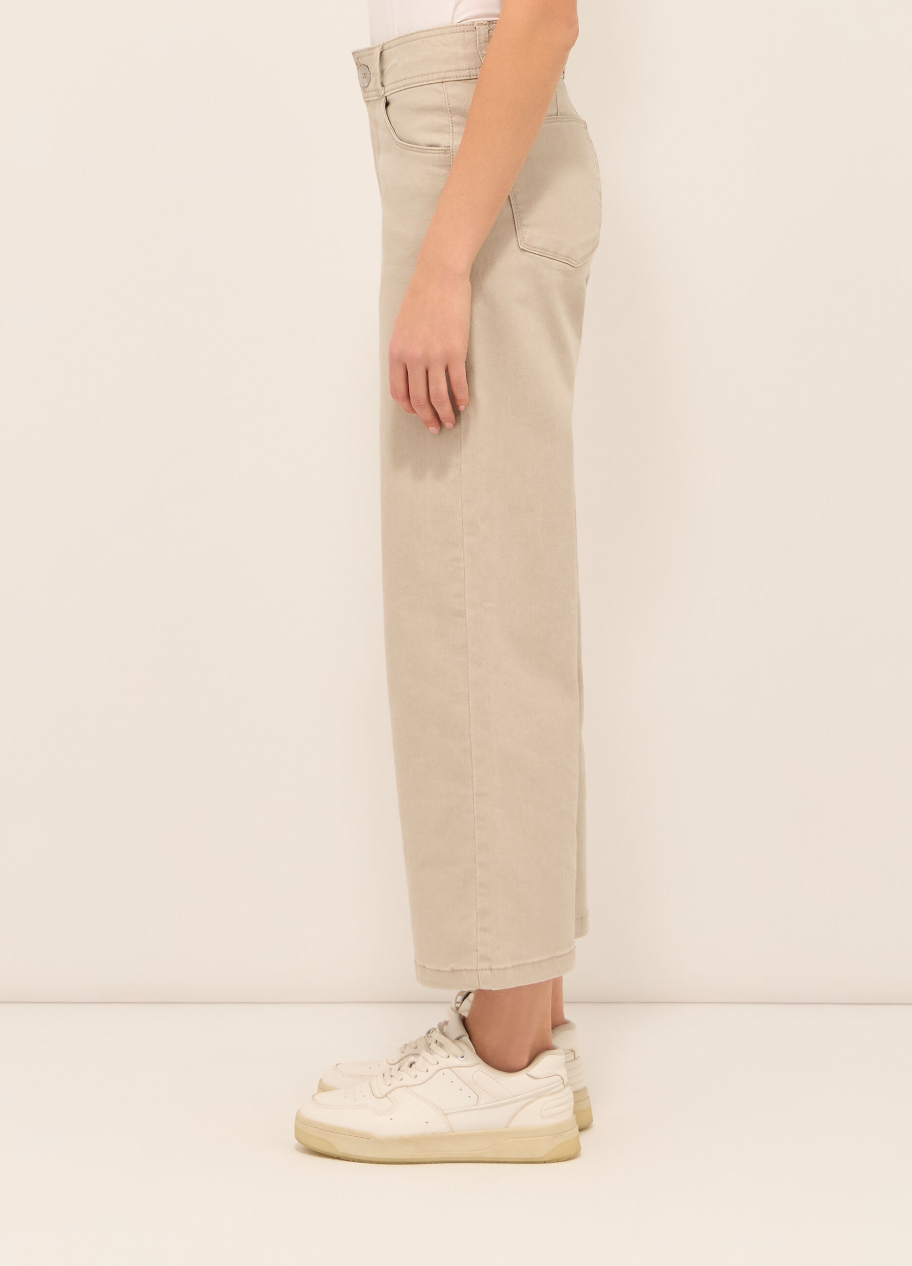 Pantaloni in twill di cotone stretch donna_2