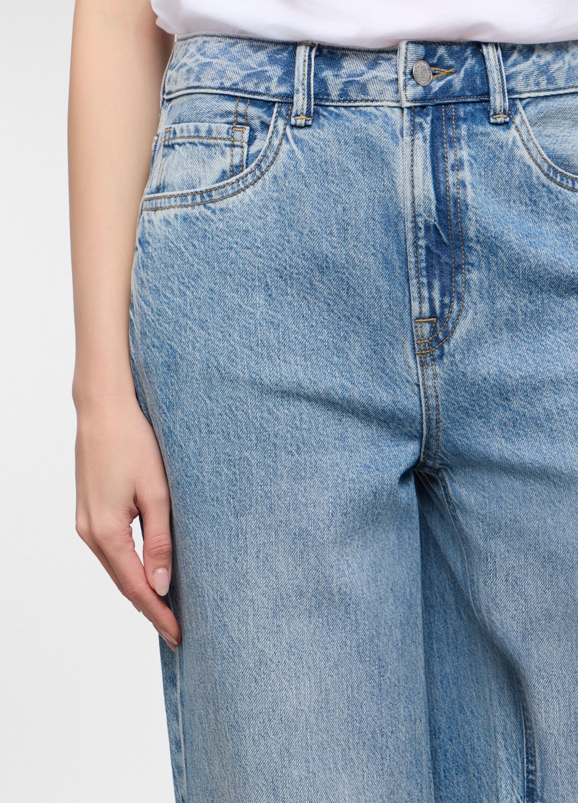 5 Tasche fit Wide con fondo risvoltato in denim donna_3