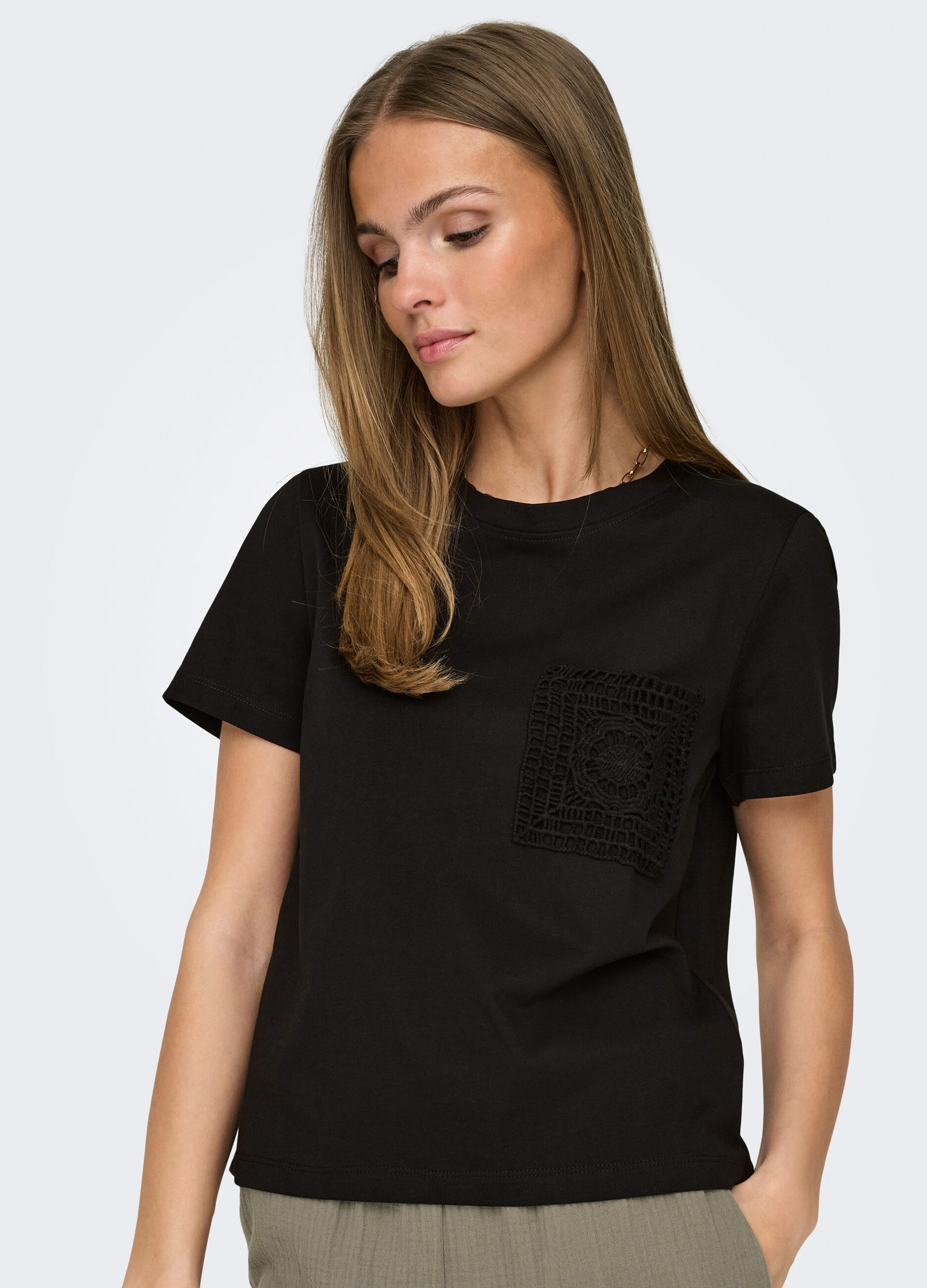 T-shirt a maniche corte donna_3