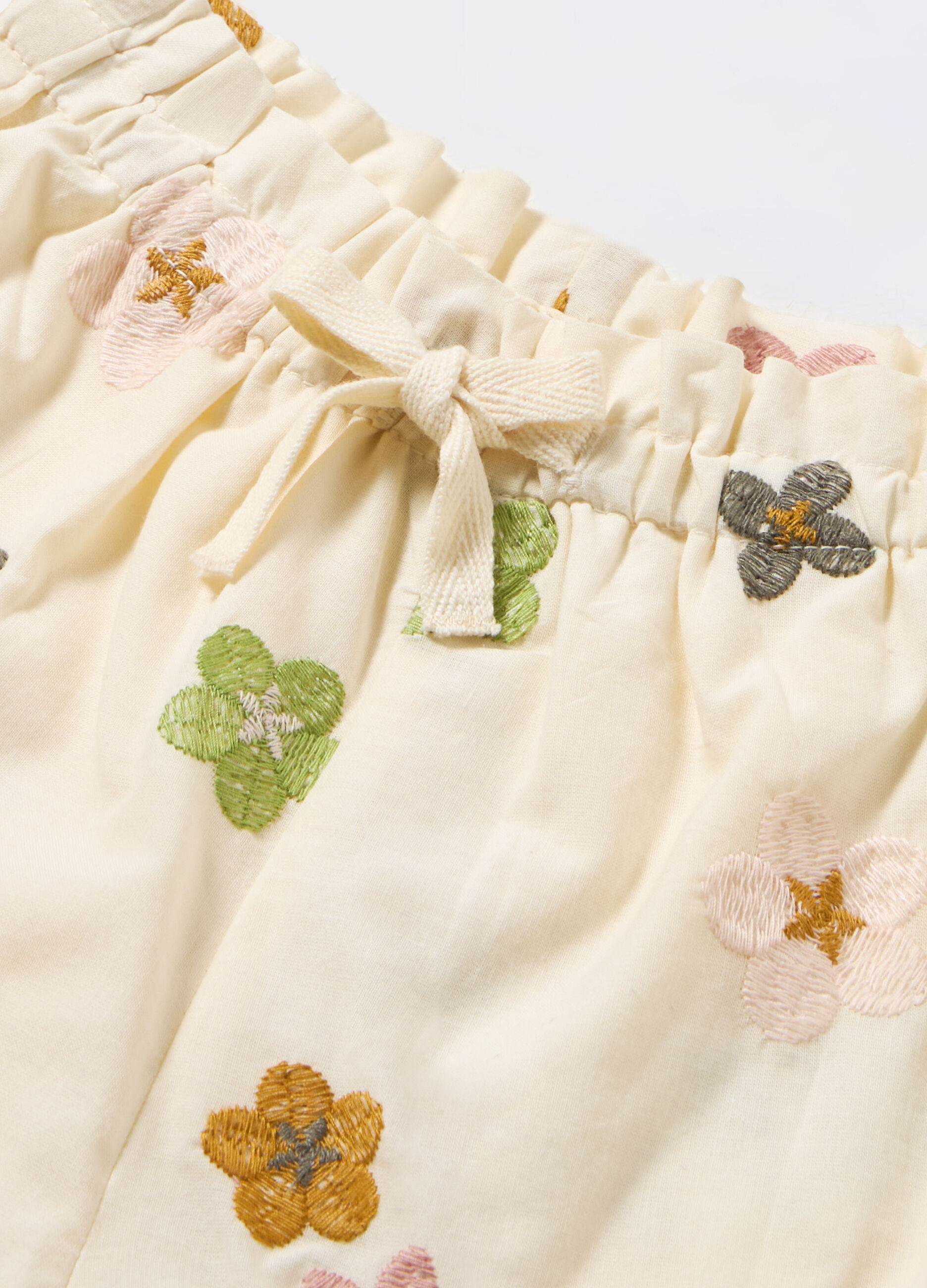 Shorts in puro cotone voile neonata