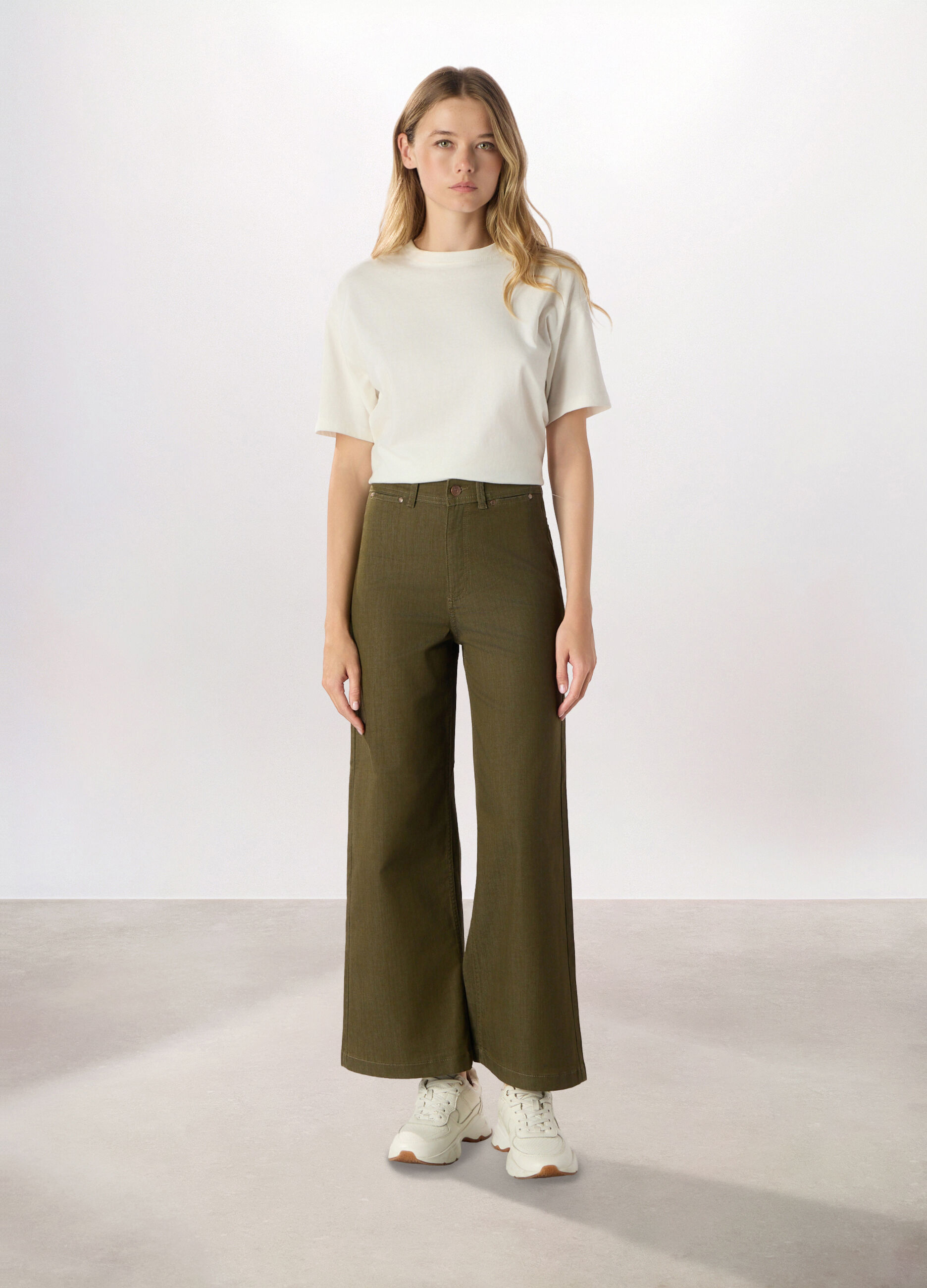 Pantaloni wide leg in denim misto cotone donna_0