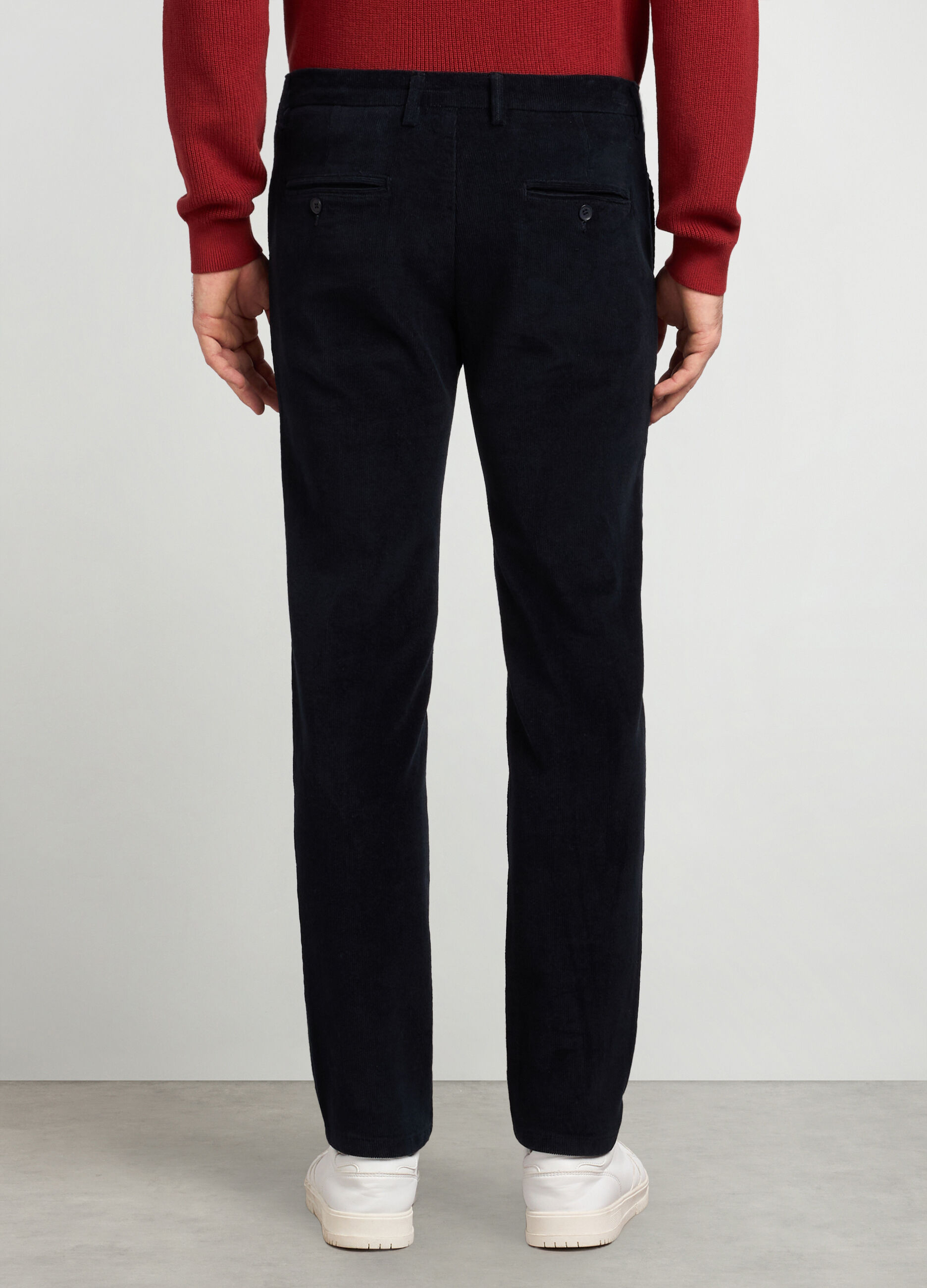Pantaloni chino slim fit in velluto a coste uomo_1