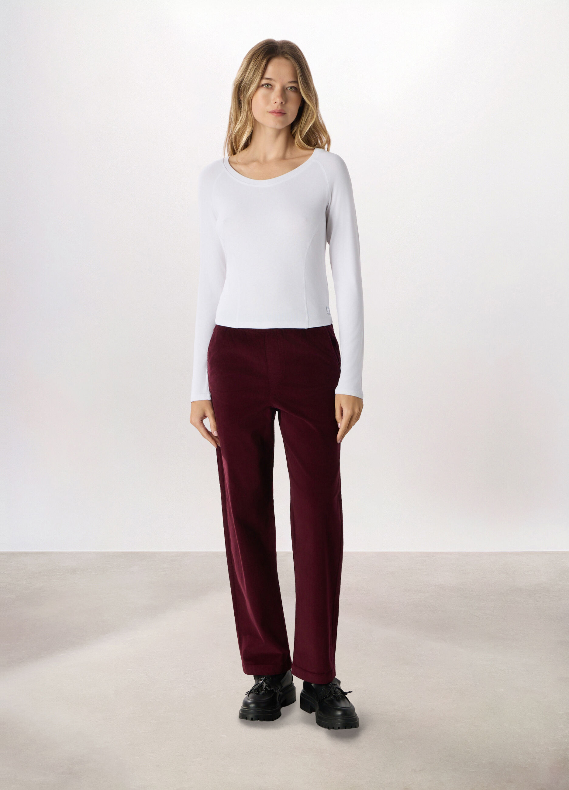 Pantaloni in velluto a coste donna_0