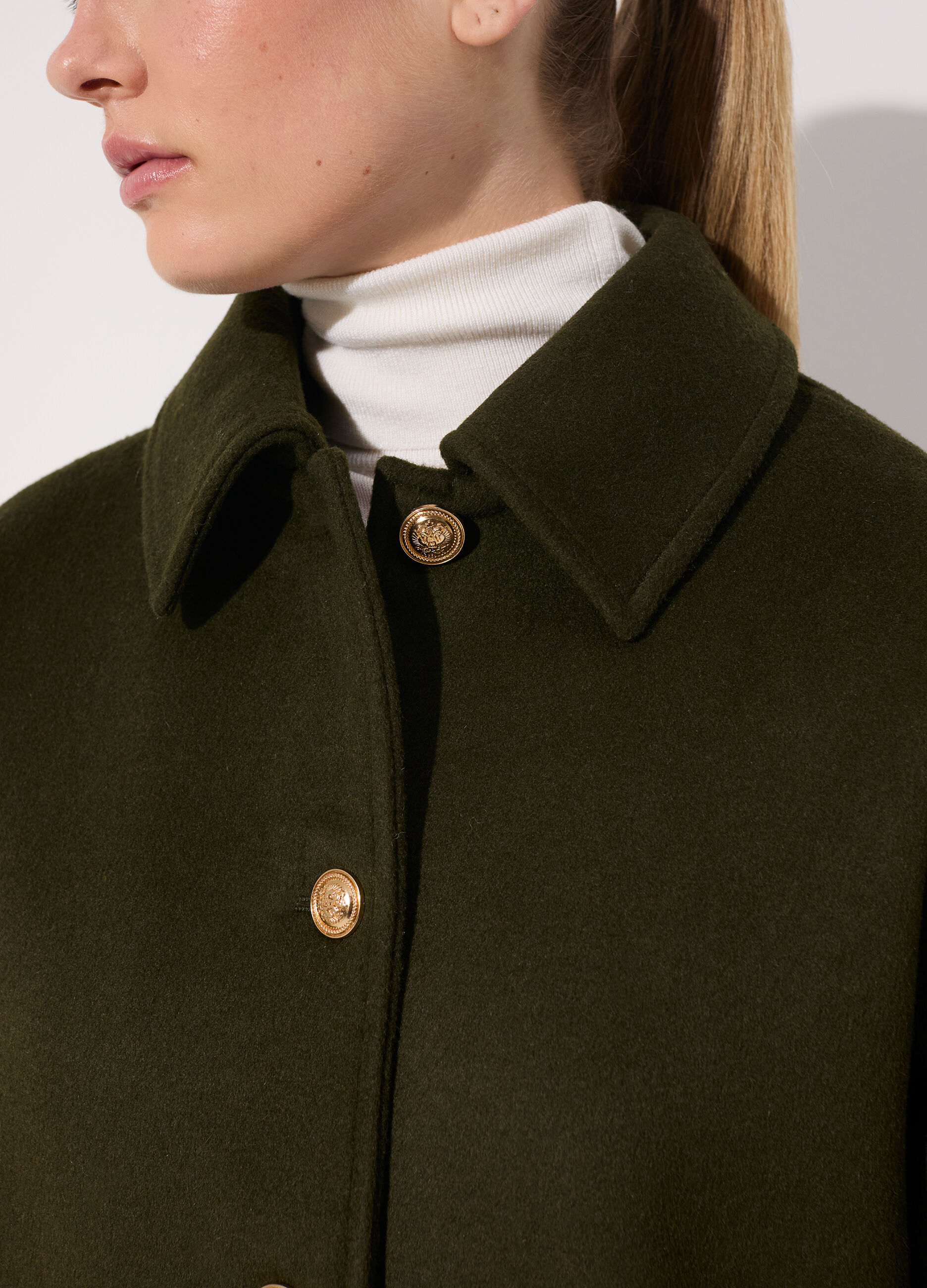Cappotto montgomery corto in misto lana donna_3